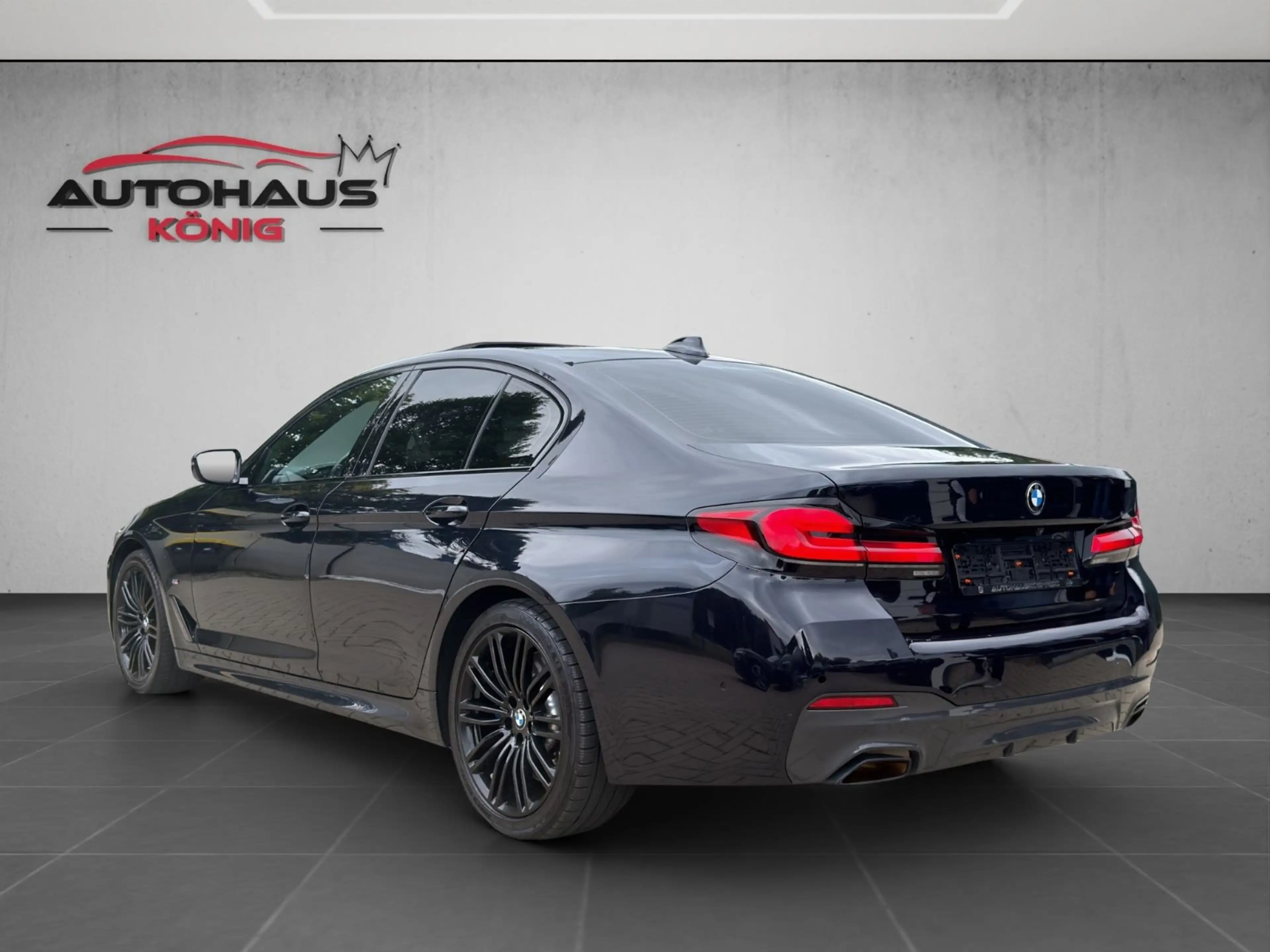 BMW 540 i*xDrive*Lim.*M Sport*HuD*S-DACH*LASER*ASSIST — photo 5