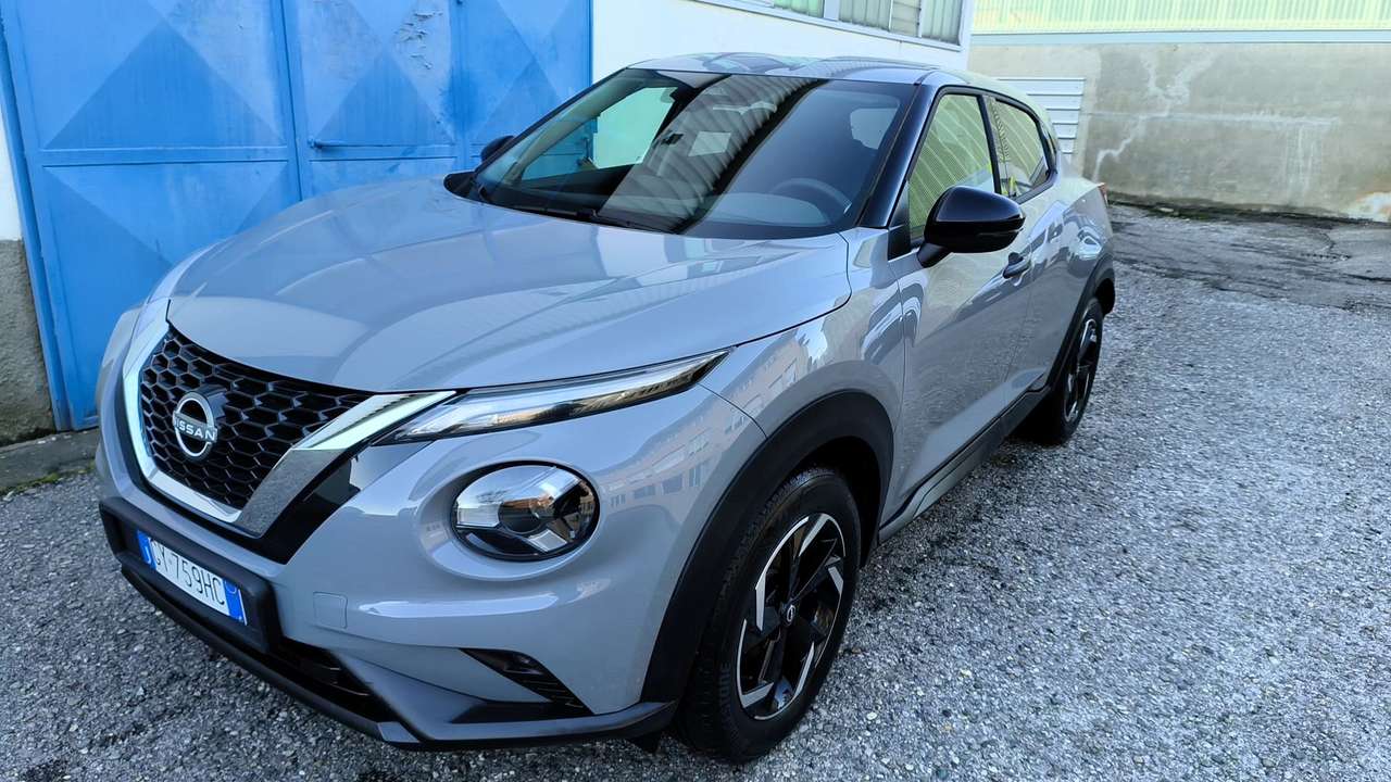 Nissan Juke Acenta DIG-T 114CV + look pack 1.350 KM!!!