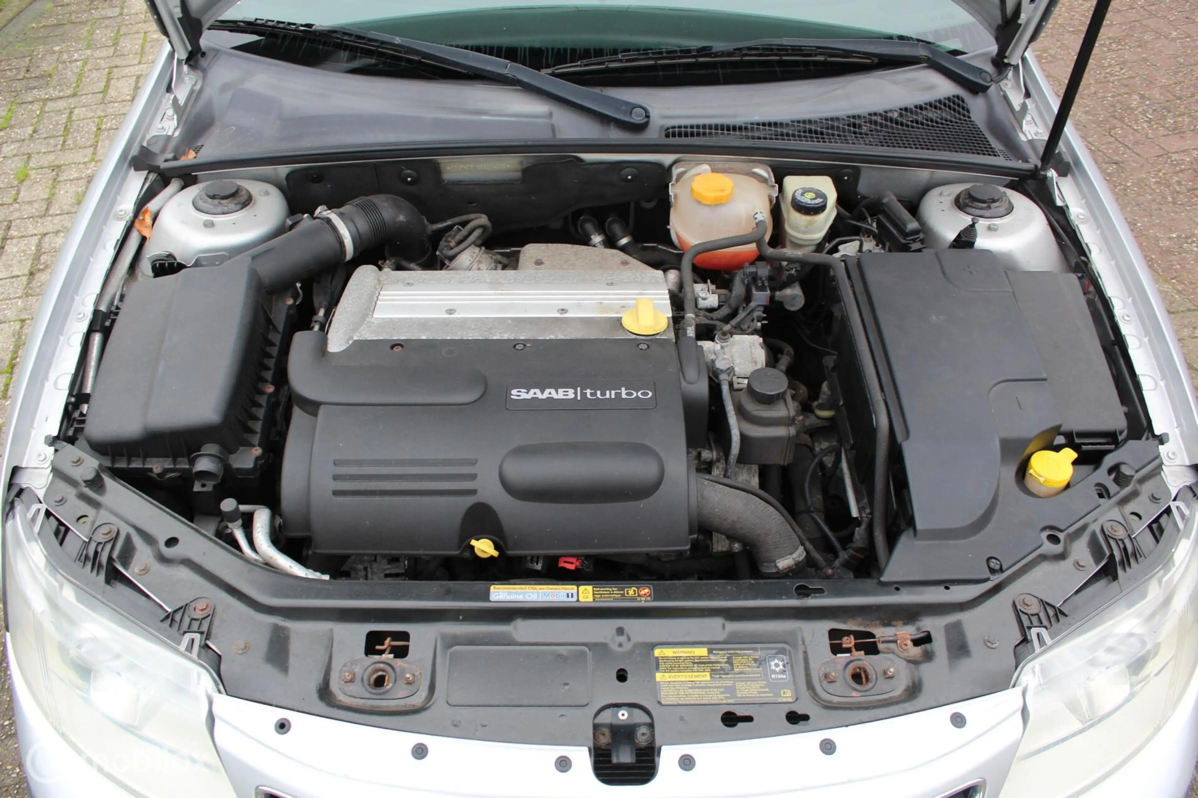Saab 9-3 Cabrio 2.0T Aero M6 — photo 12