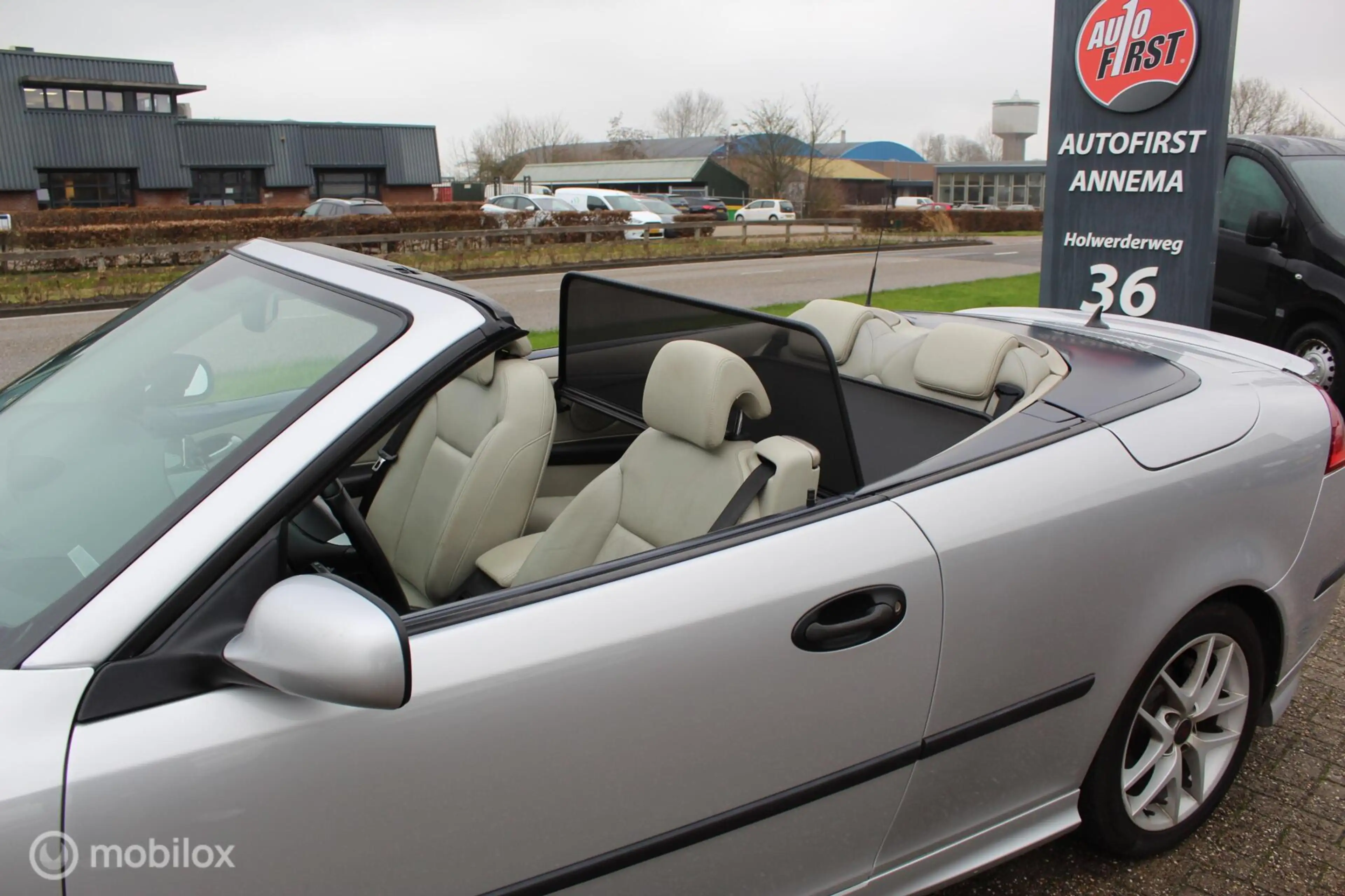 Saab 9-3 Cabrio 2.0T Aero M6 — photo 9