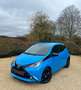 Toyota Aygo 1.0i VVT-i x-clusiv SPORT CARPLAY CLIM CAMERA LED Blauw - thumbnail 1