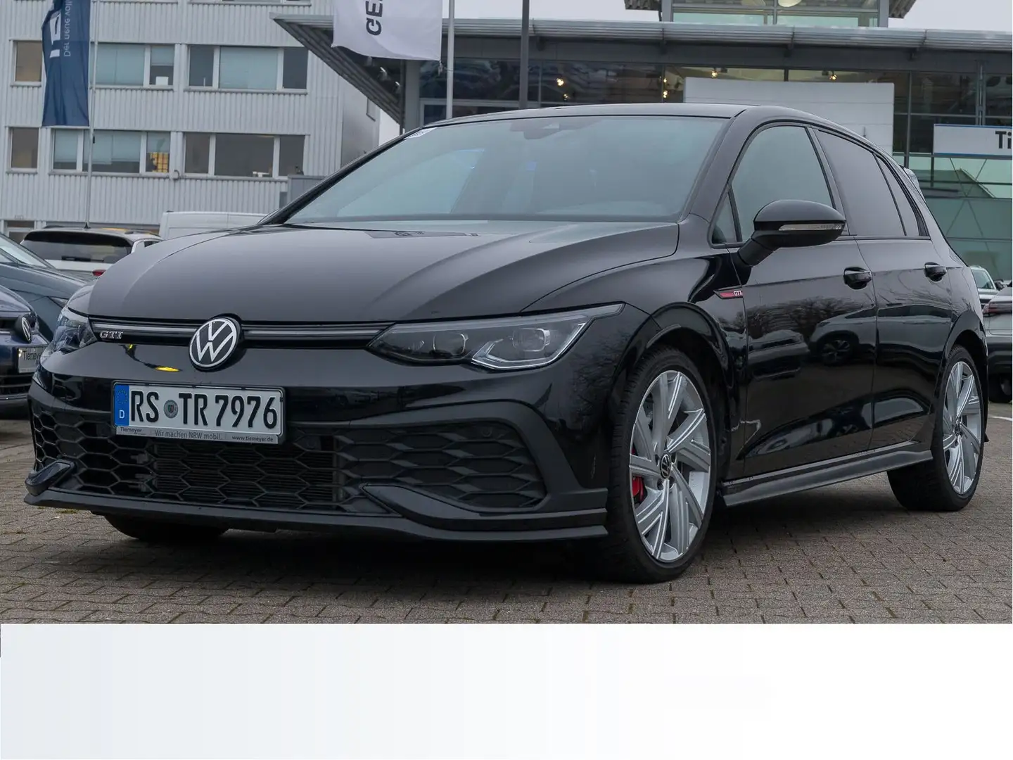 Volkswagen Golf GTI CLUBSPORT BLACKSTYLE LM19 PANO HARMAN I Negro - 2