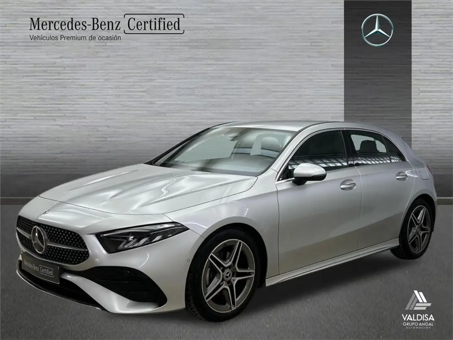 Mercedes-Benz A 200 d AMG Line (EURO 6d) - 1
