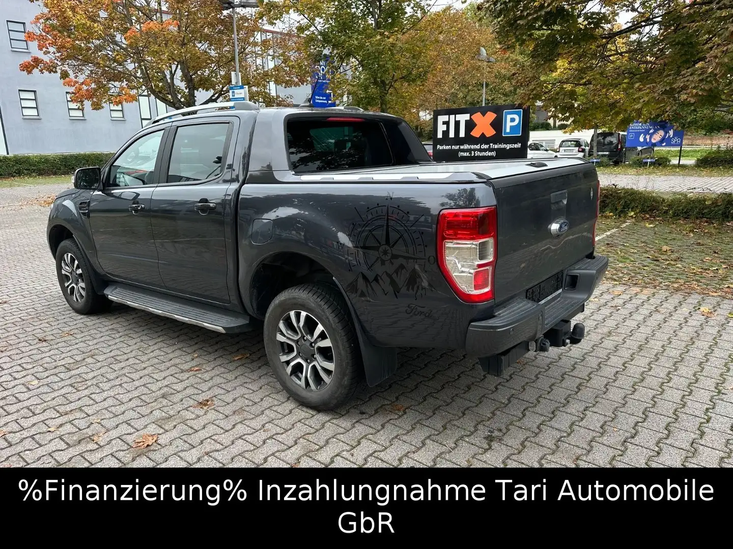 Ford Ranger 2.0 TDCi Wildtrak Doppelkabine 4x4 *Voll* Grau - 1