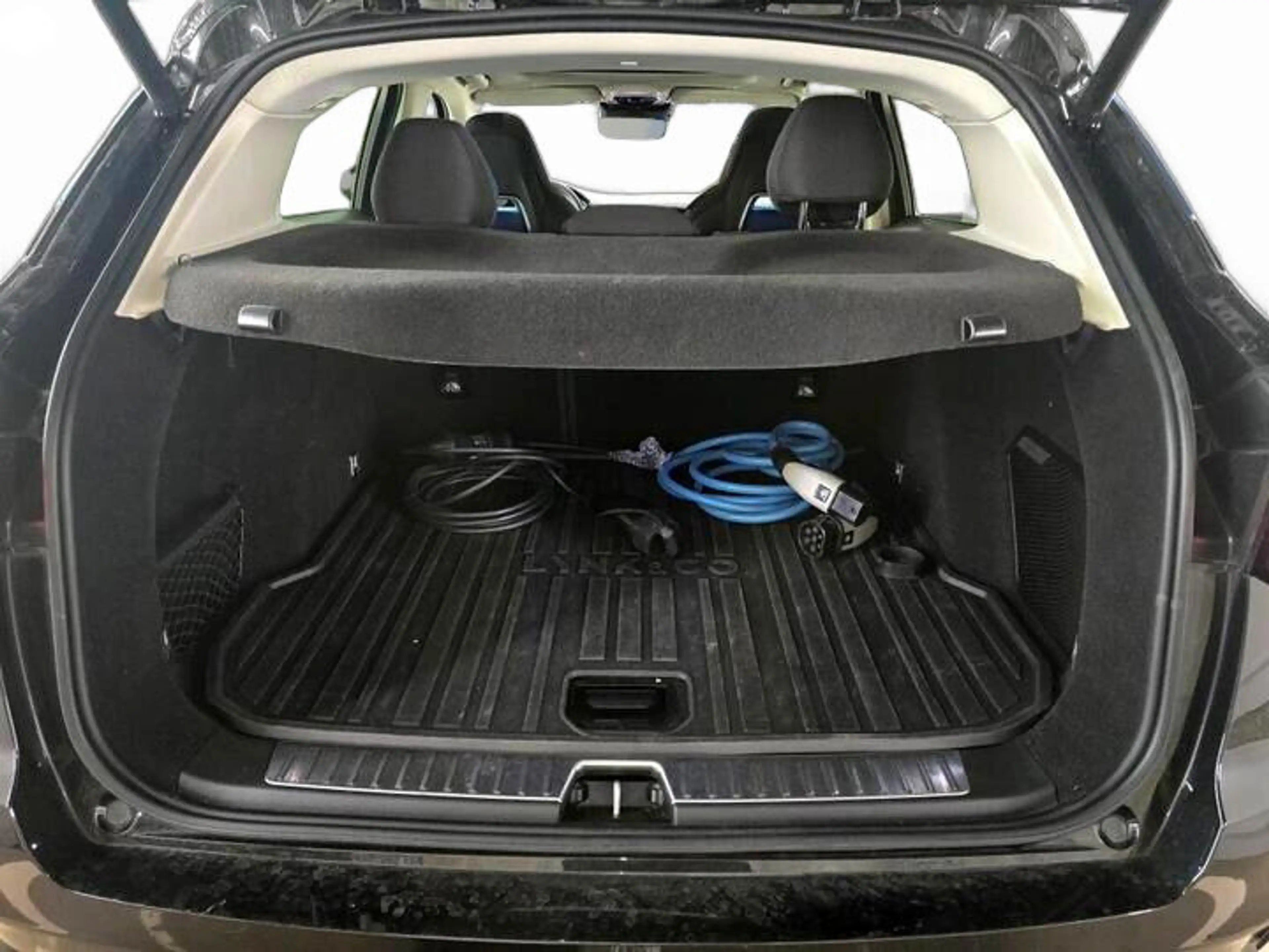 Lynk & Co 01 1.5 PHEV Hybride - TOPSTAAT - PANO DAK — photo 9
