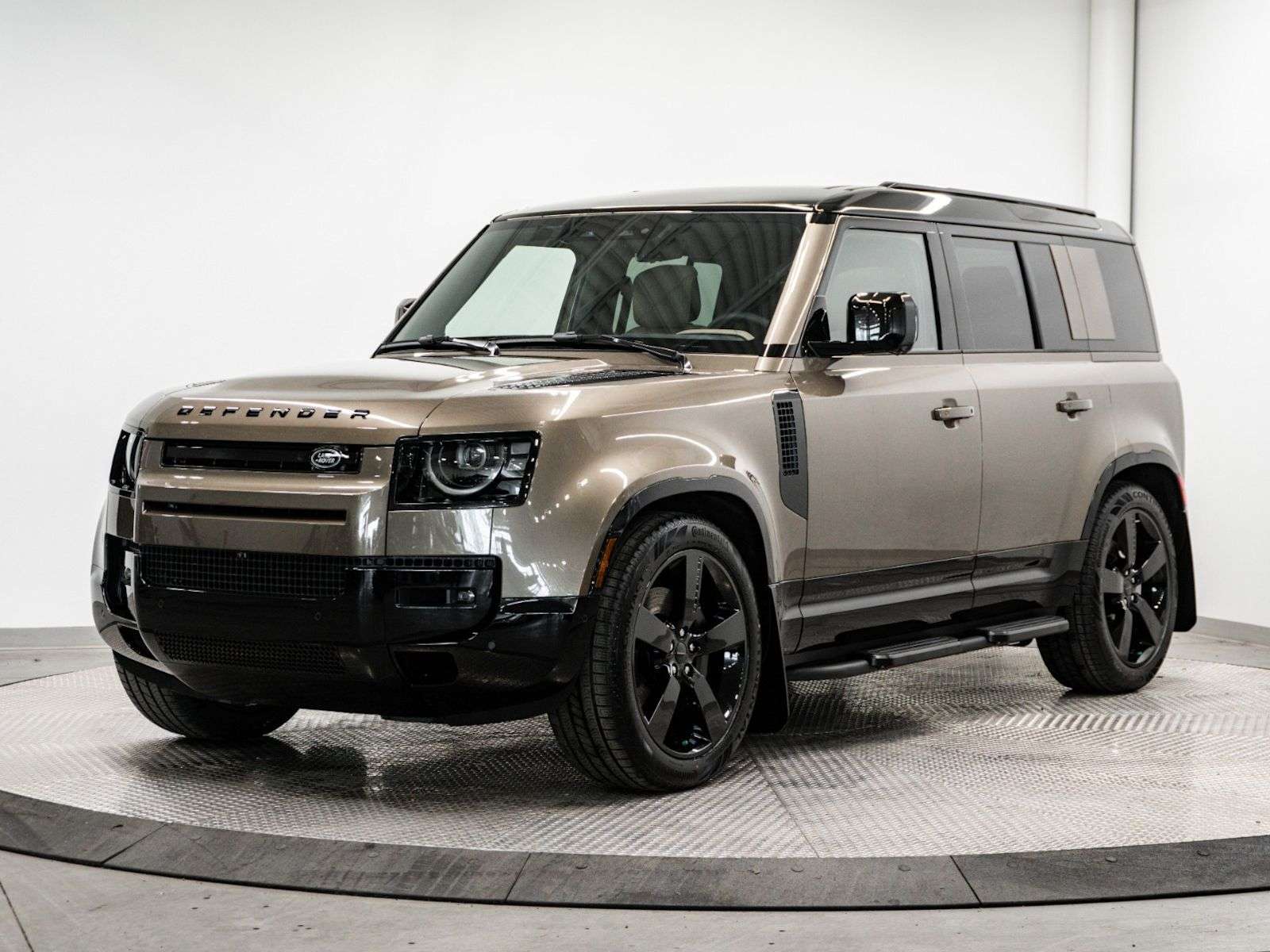 2026 Land Rover Defender 110 P400 X-DYNAMIC SE
