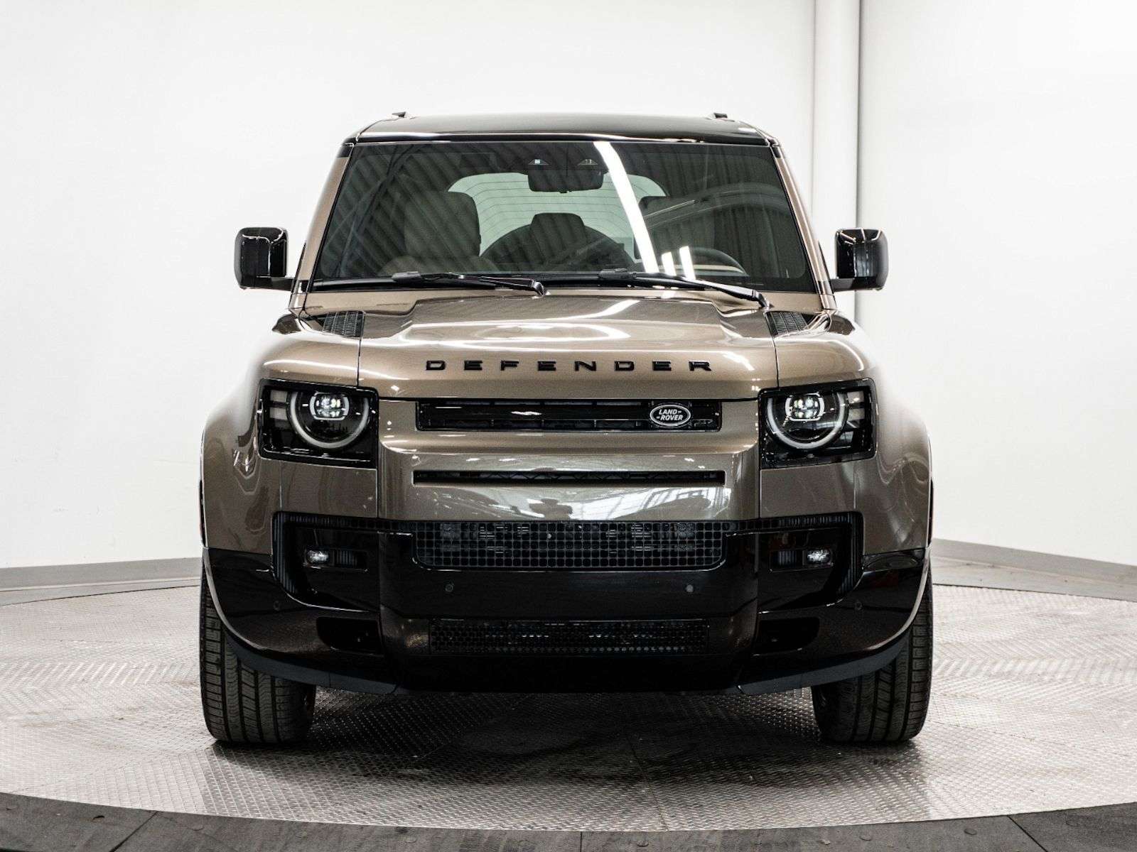 2026 Land Rover Defender 110 P400 X-DYNAMIC SE thumb 8