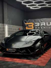 LP 640-4 Performante