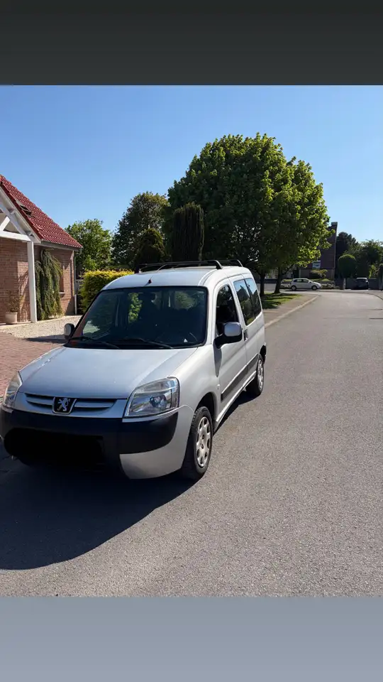 Peugeot Partner 1.6 HDi 16v 75 Confort