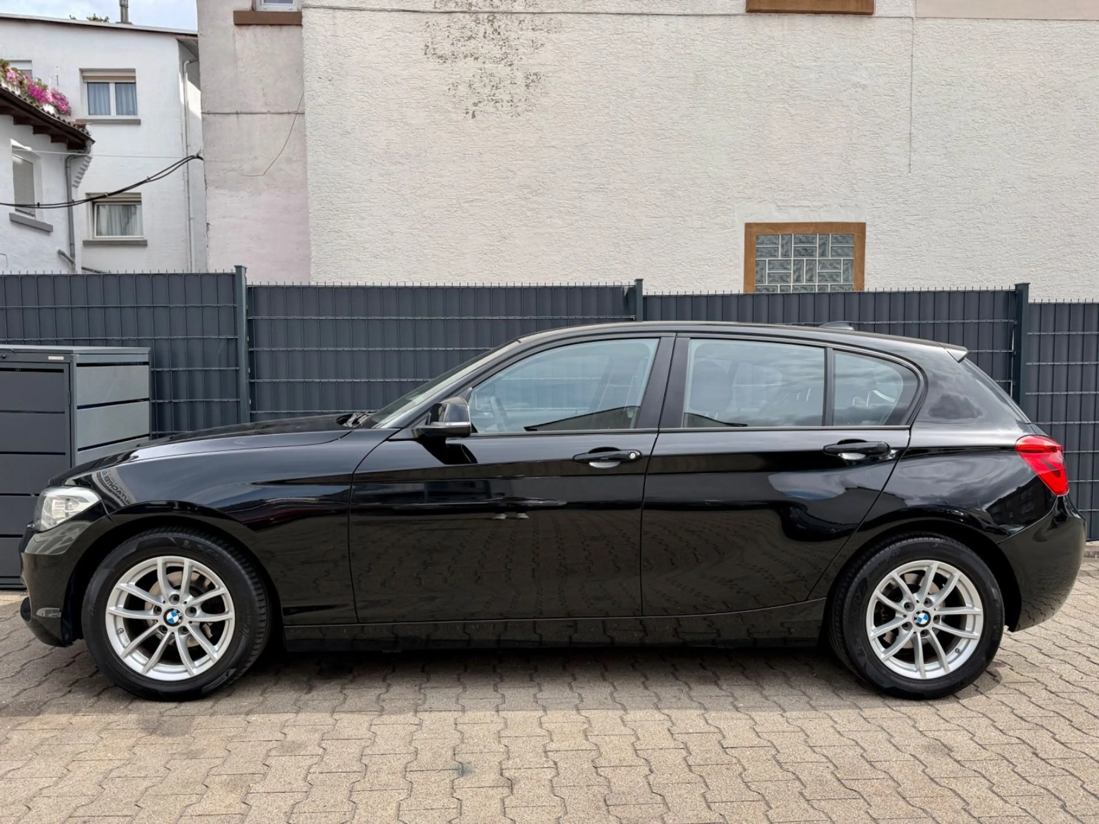 BMW 118 i ADVANTAGE*AUTOM*5TRG*PDC*KLIM*TEMP*2xSH*EU6 — photo 11