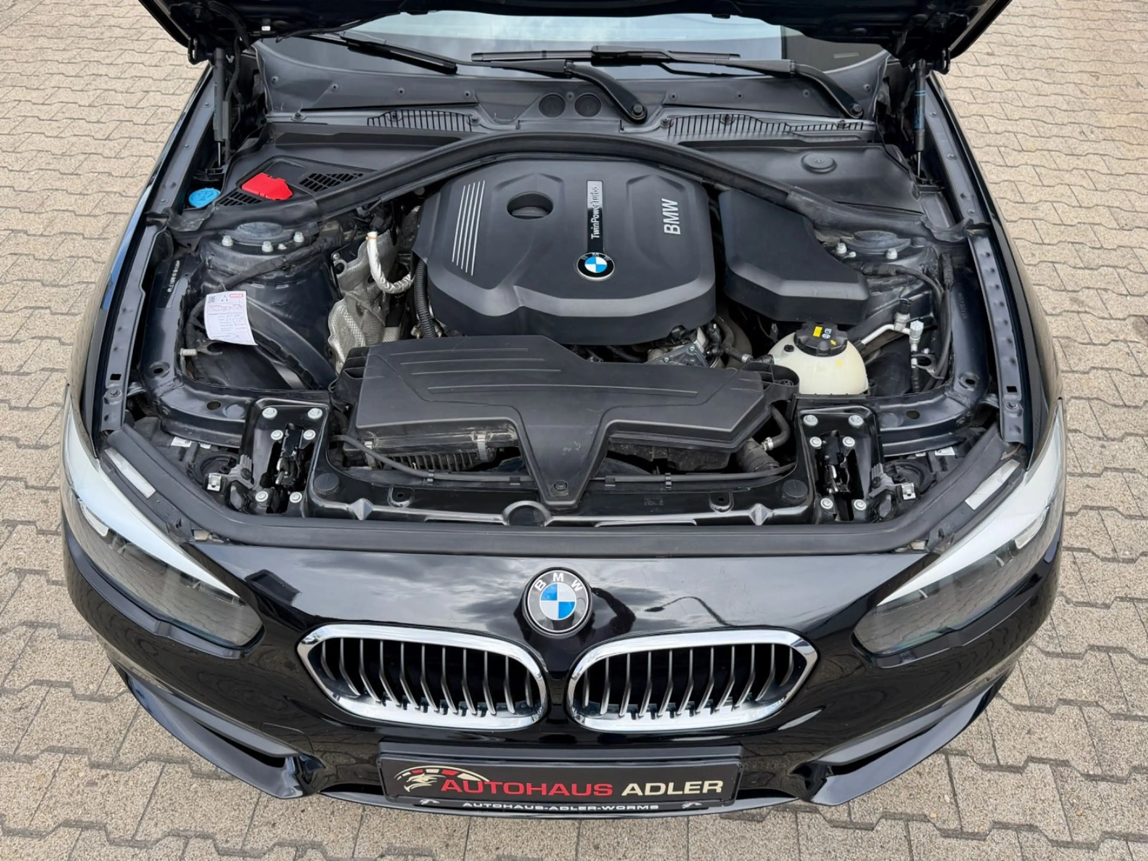 BMW 118 i ADVANTAGE*AUTOM*5TRG*PDC*KLIM*TEMP*2xSH*EU6 — photo 8