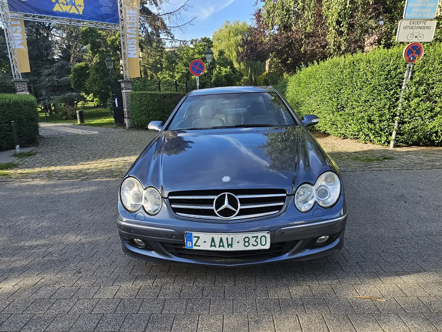 Mercedes-Benz CLK AVANGARDE Bleu - 2