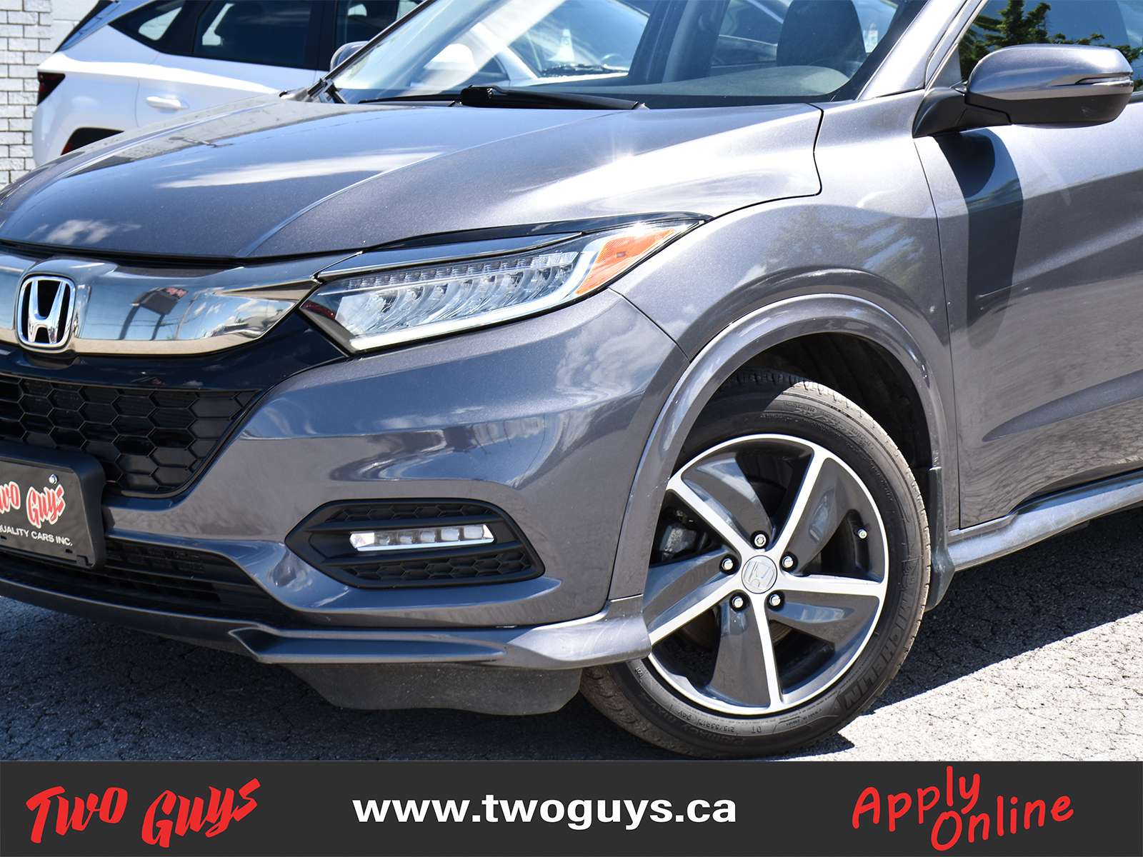 2022 Honda HR-V Touring AWD Leather Sunroof Back Up Camera photo 2