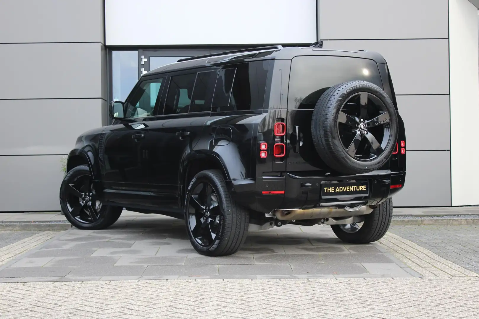 Land Rover Defender 110 P300e 110 X-Dynamic HSE | Caraway | Head-Up | Noir - 2