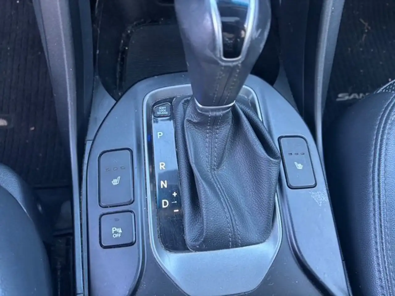 Hyundai SANTA FE снимка Hyundai SANTA FE