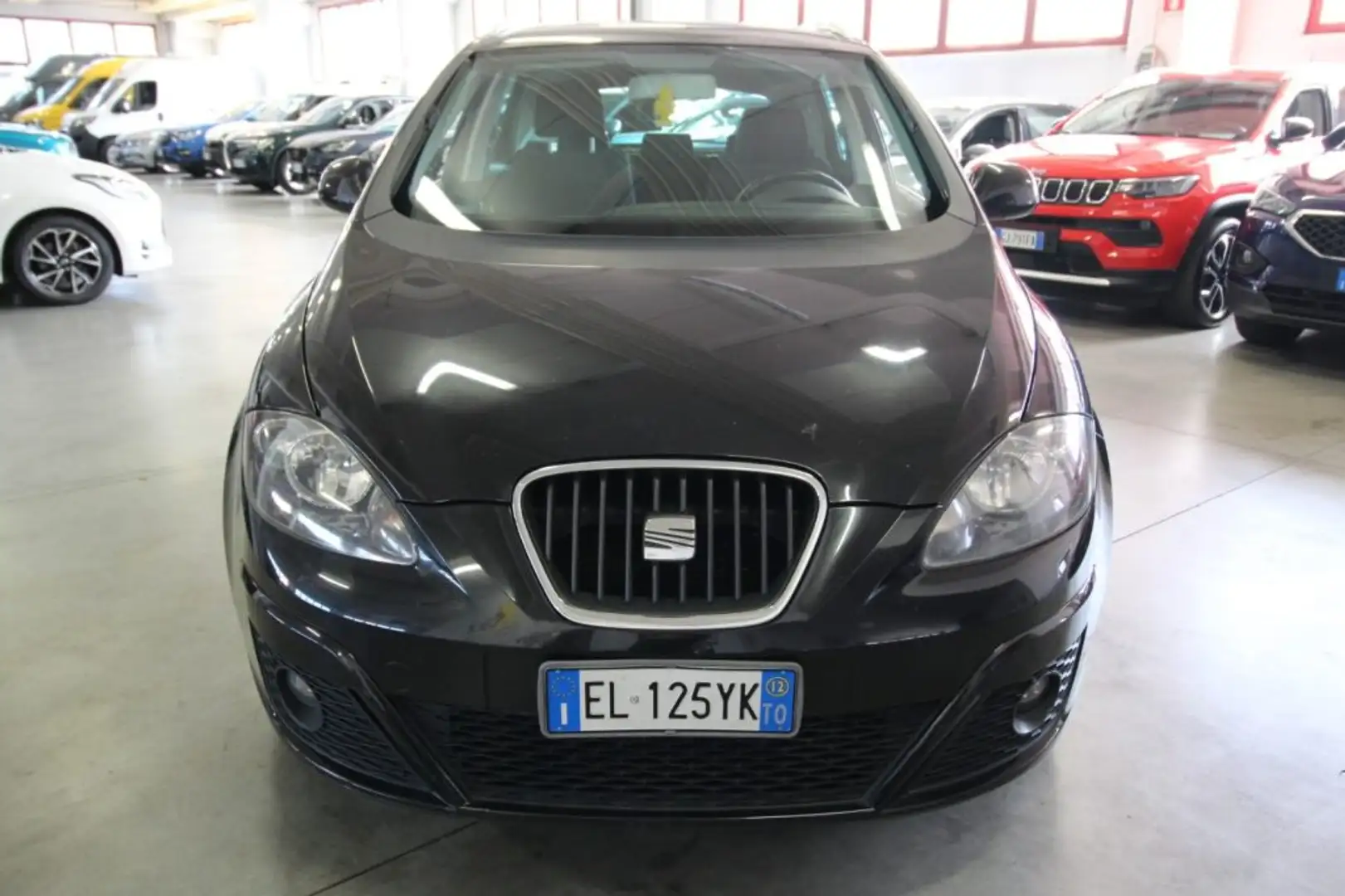 SEAT Altea XL 1.6 TDI 105 CV CR DPF Style Чорний - 1