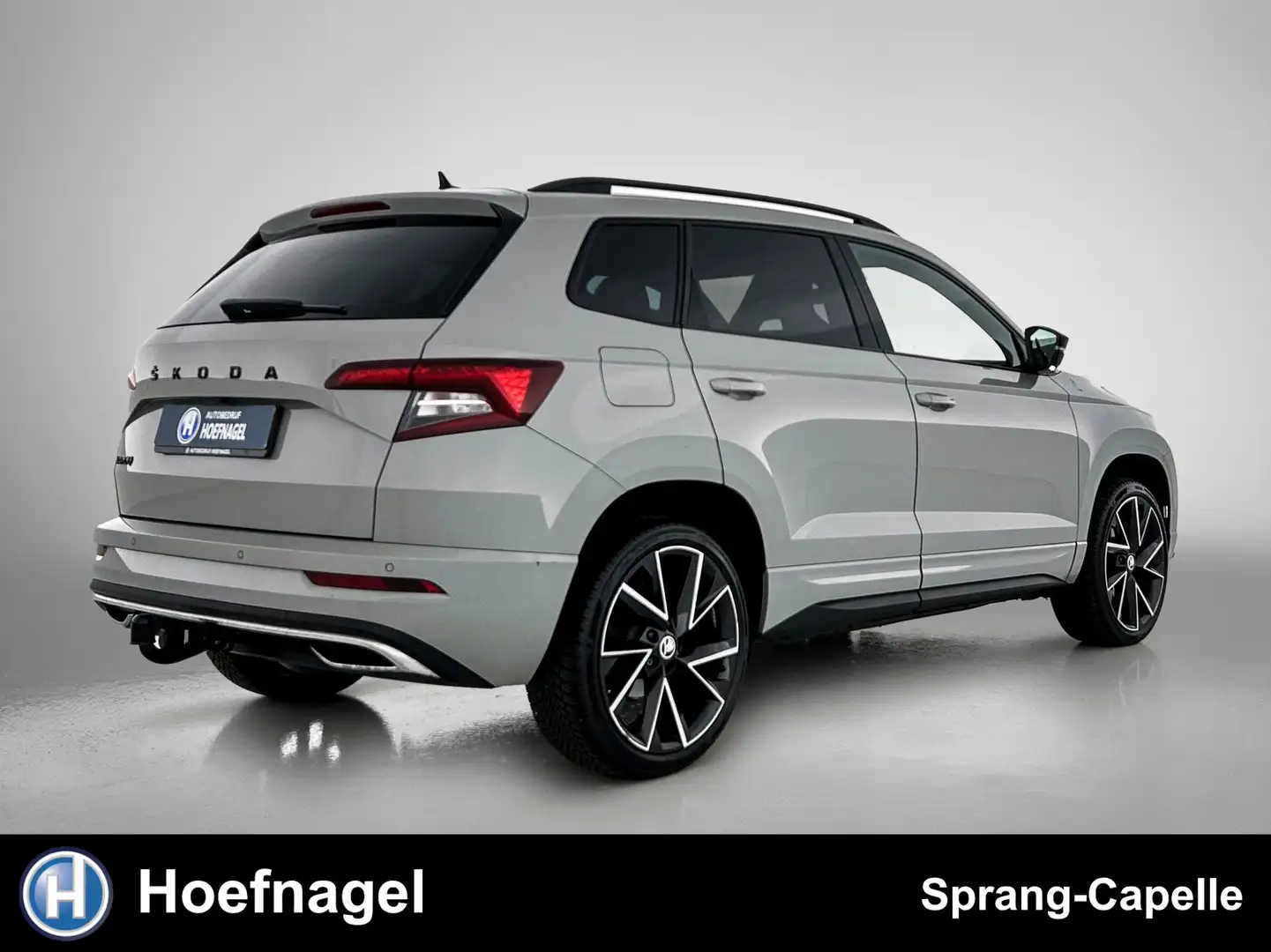 Skoda Karoq 1.5 TSI ACT Sportline Business | Panodak | Virtual Grijs - 2