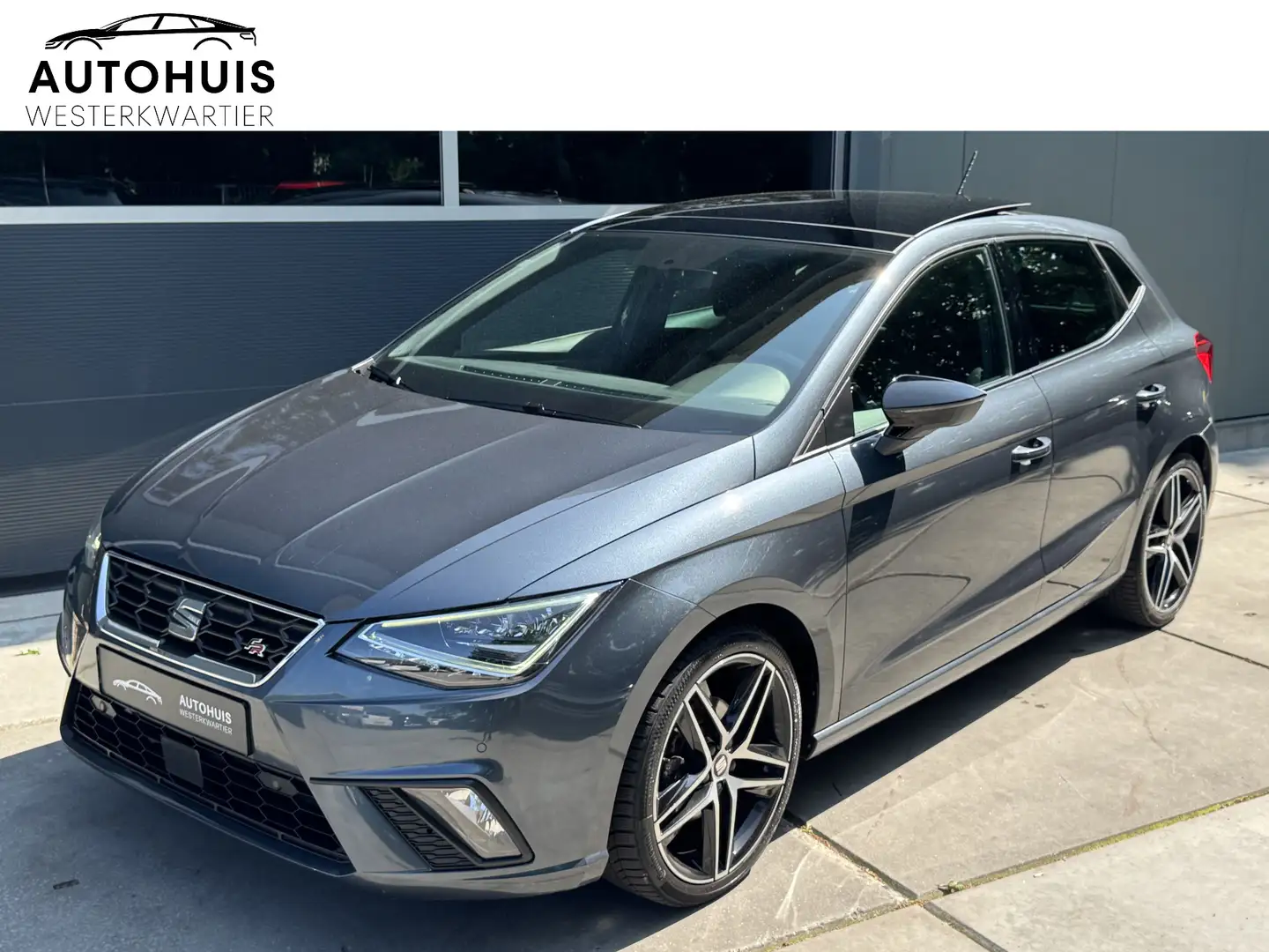 SEAT Ibiza 1.0 TSI 115pk DSG FR Business Intense LED Panorama Gris - 1