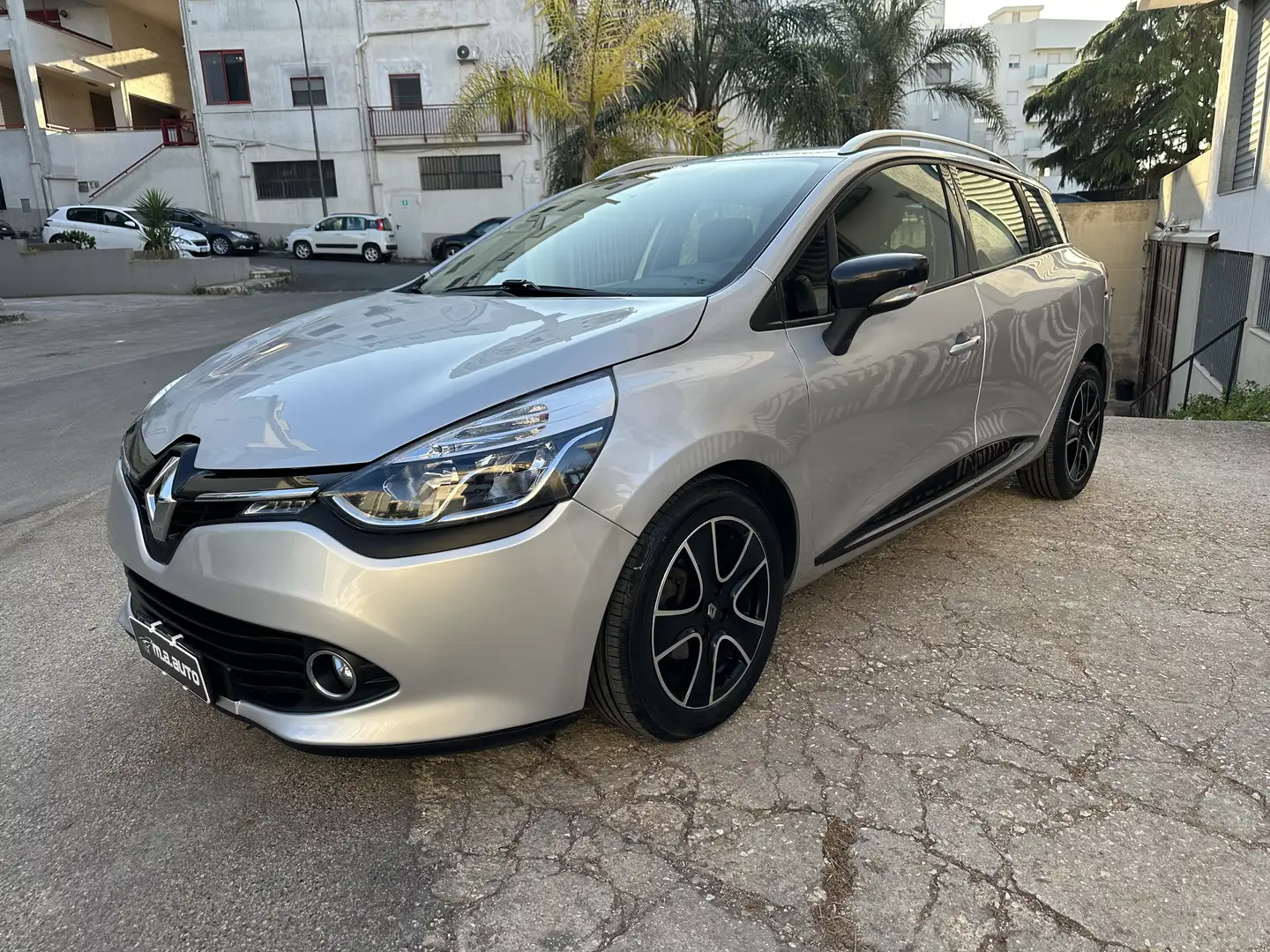 Renault Clio Sporter 1.5 dci Costume National 90cv - 1