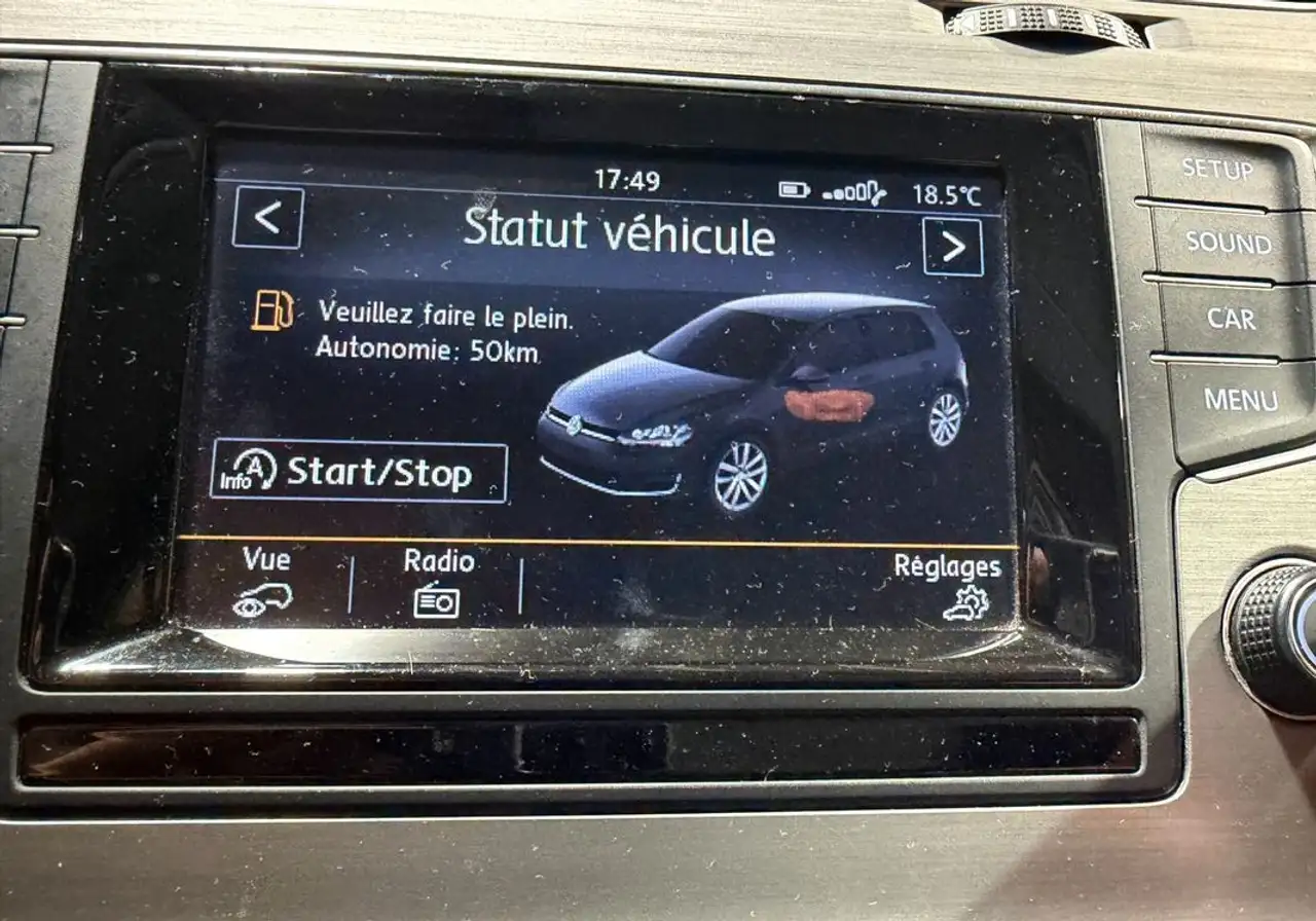 Volkswagen Golf Standard Model — photo 11