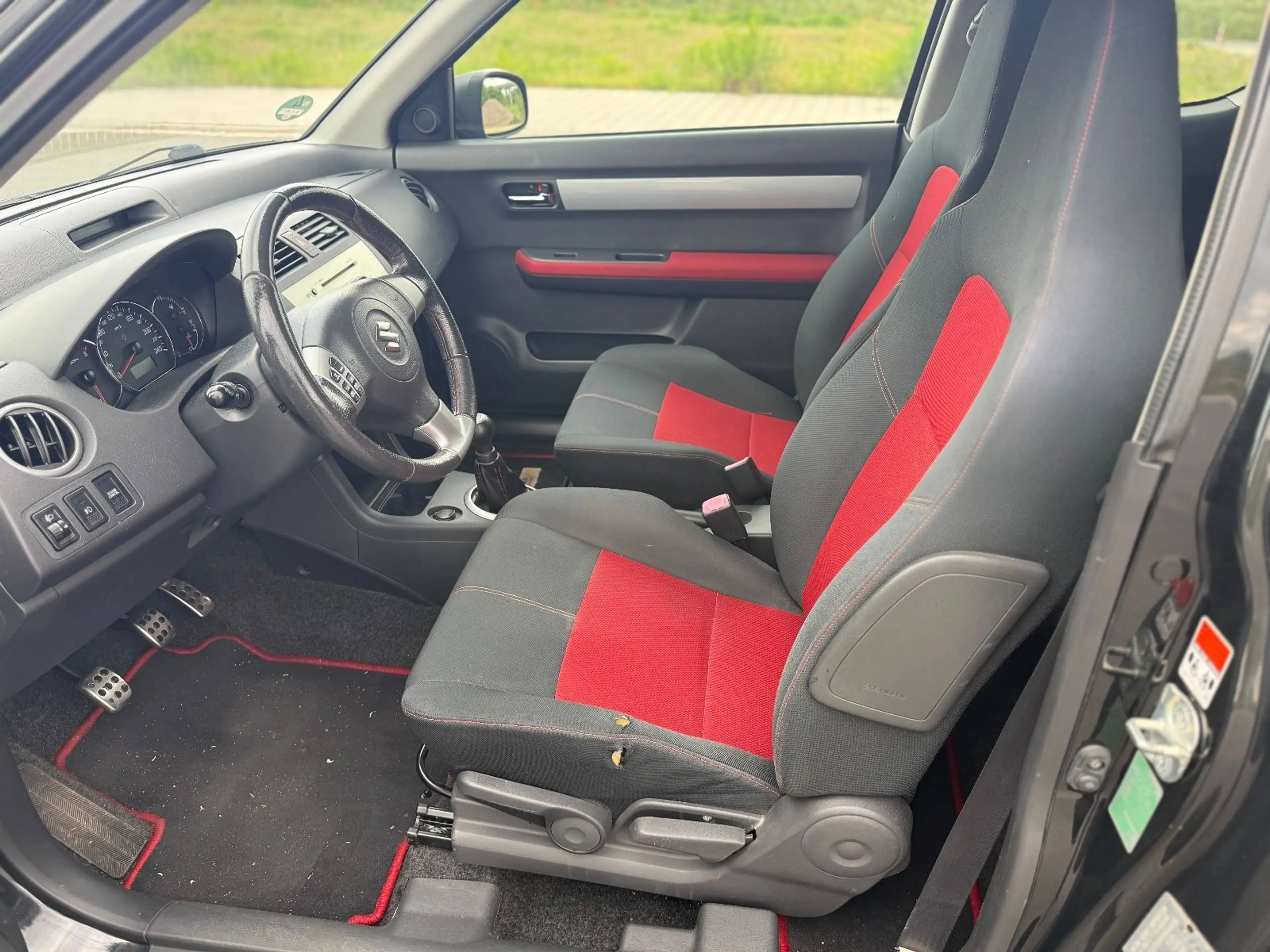 Suzuki Swift 1.6 Sport Ralley N Style — photo 13