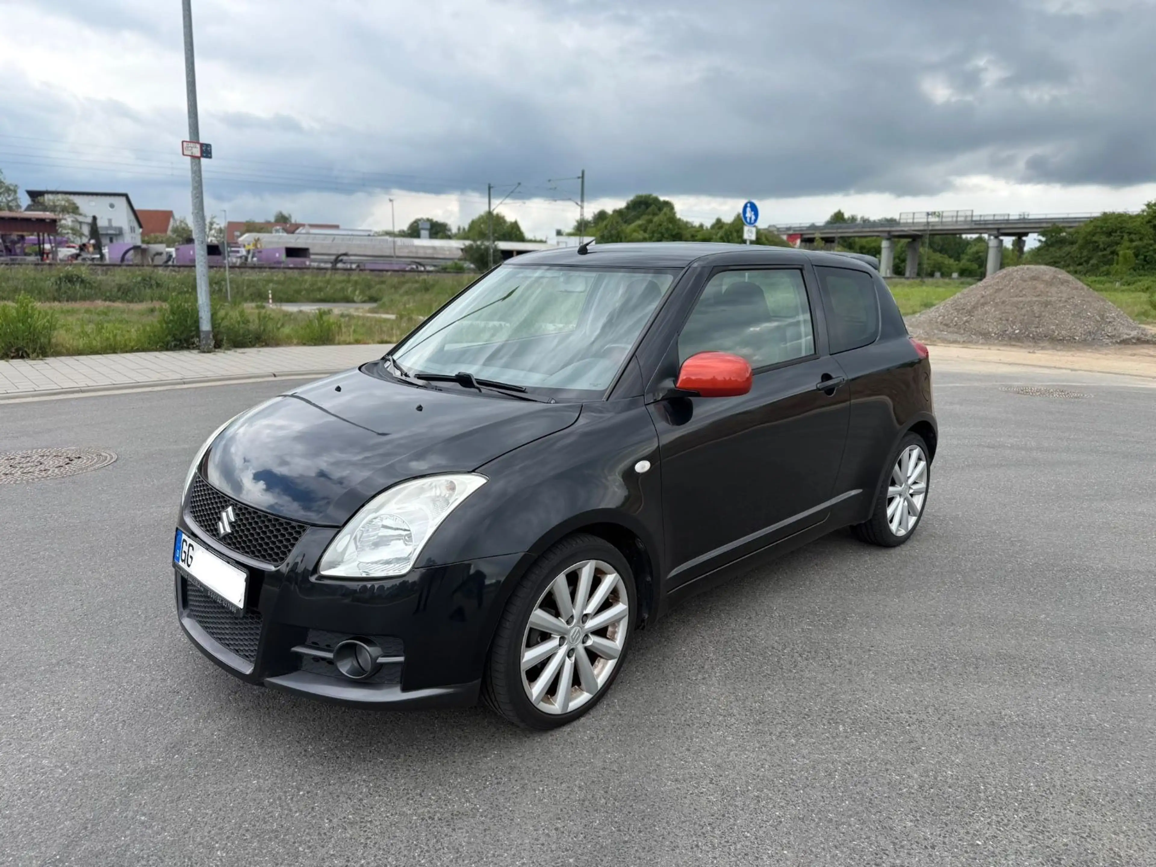 Suzuki Swift 1.6 Sport Ralley N Style — photo 2