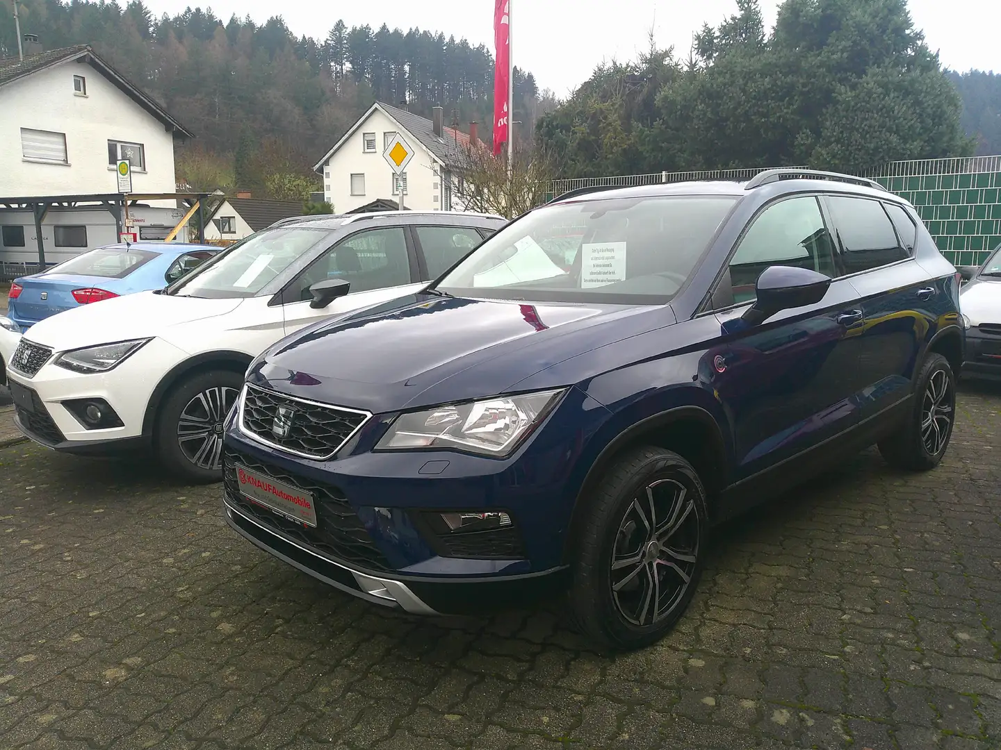 SEAT Ateca Ateca 1.4 ECO TSI STYLE Blau - 2
