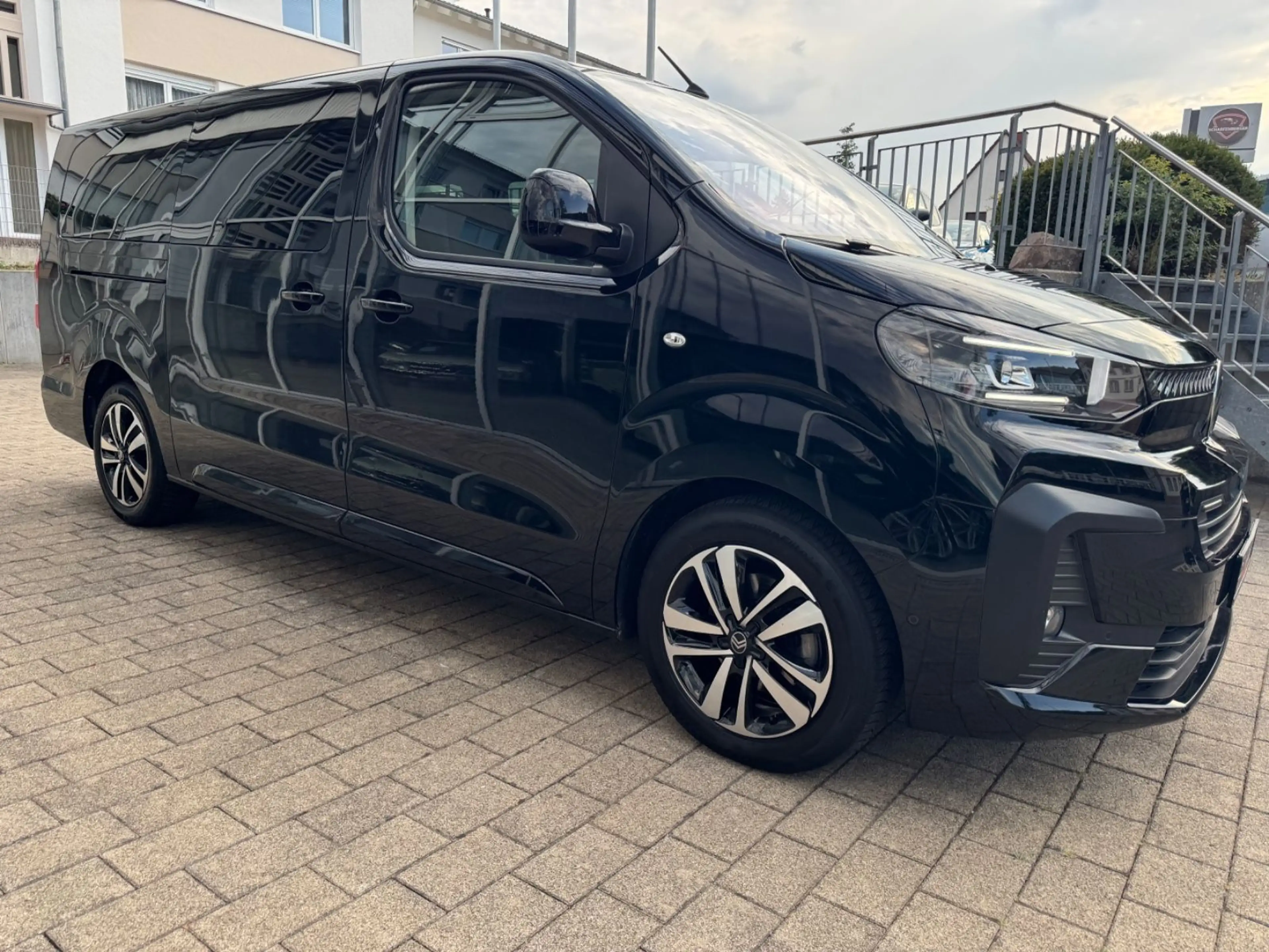 Citroen Spacetourer Spacetourer Plus XL+LED+ADAS+2.Hand — photo 6