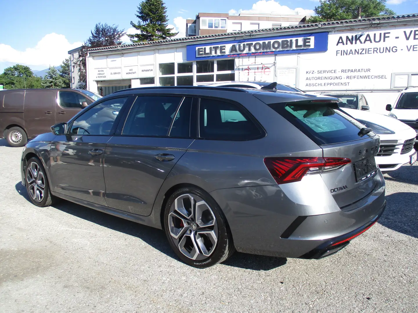 Skoda Octavia RS Grau - 1