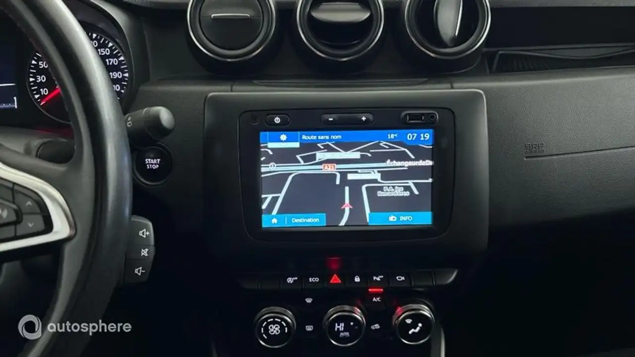 Dacia Duster — photo 18
