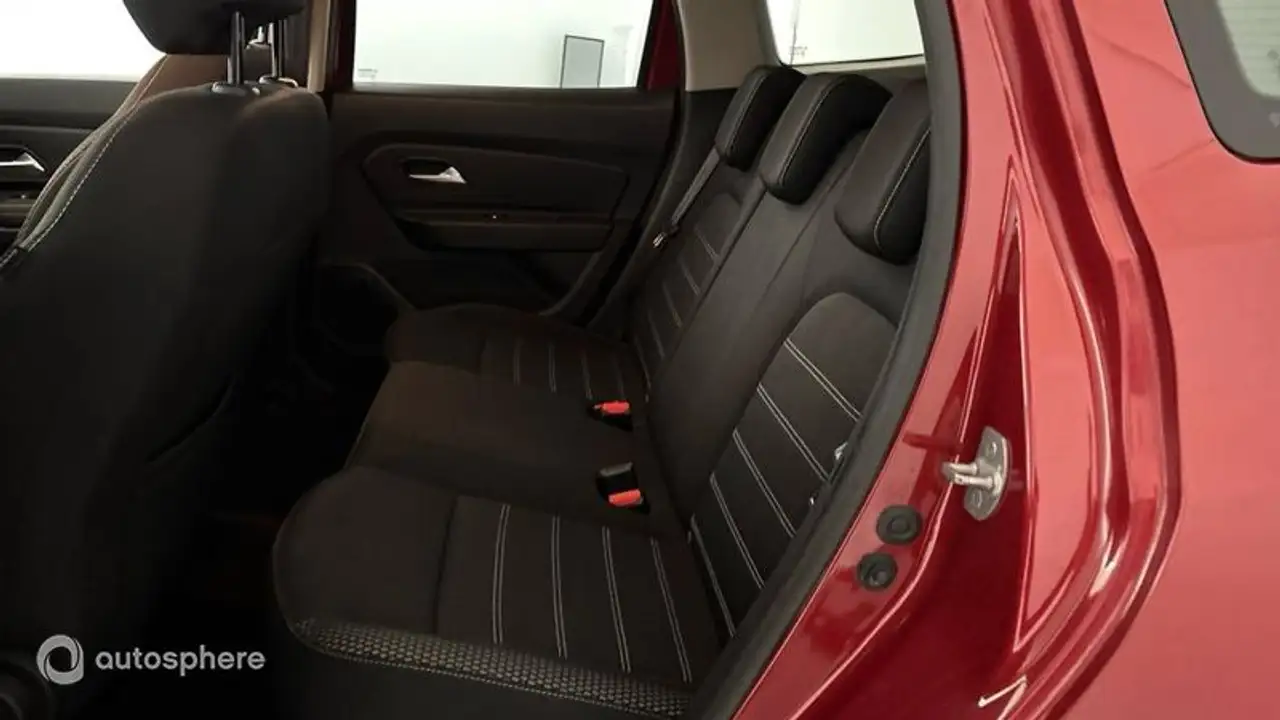 Dacia Duster — photo 13