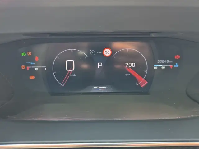 Peugeot 2008 view 15