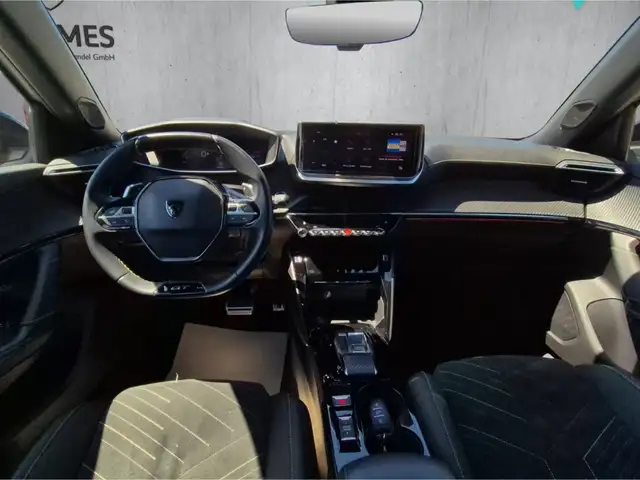 Peugeot 2008 view 12