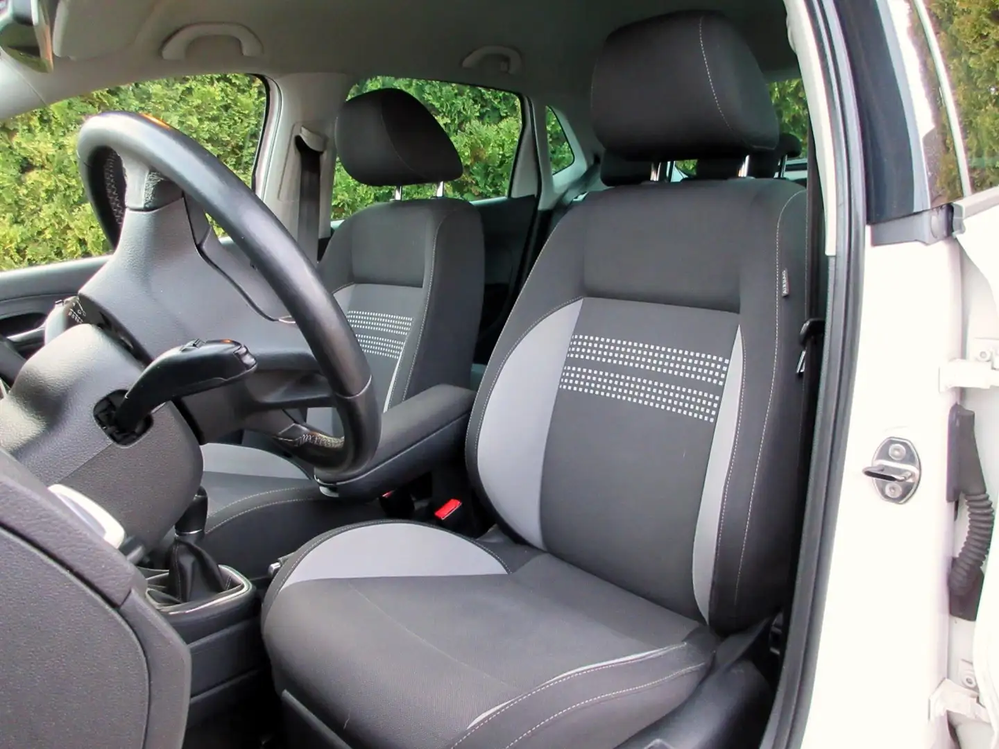 Volkswagen Polo 1.2 TSI BlueMotion*Ecc*Cruise*Pdc* Weiß - 2