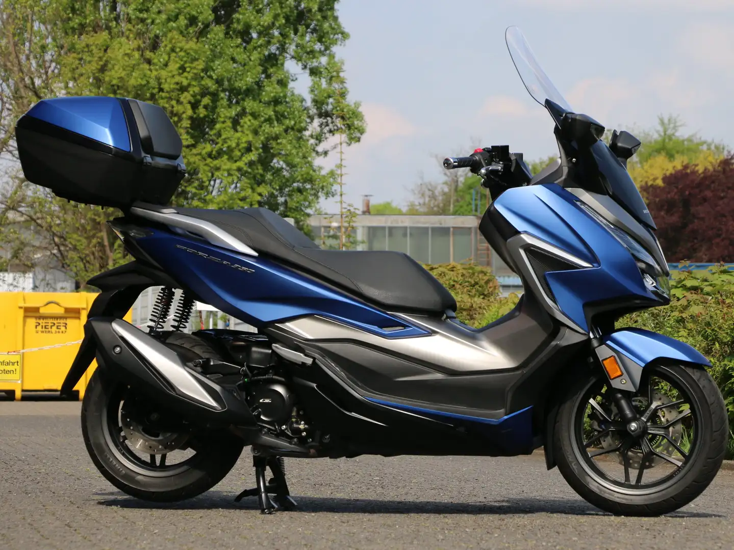 Honda Forza 350 mit Garantie Azul - 1
