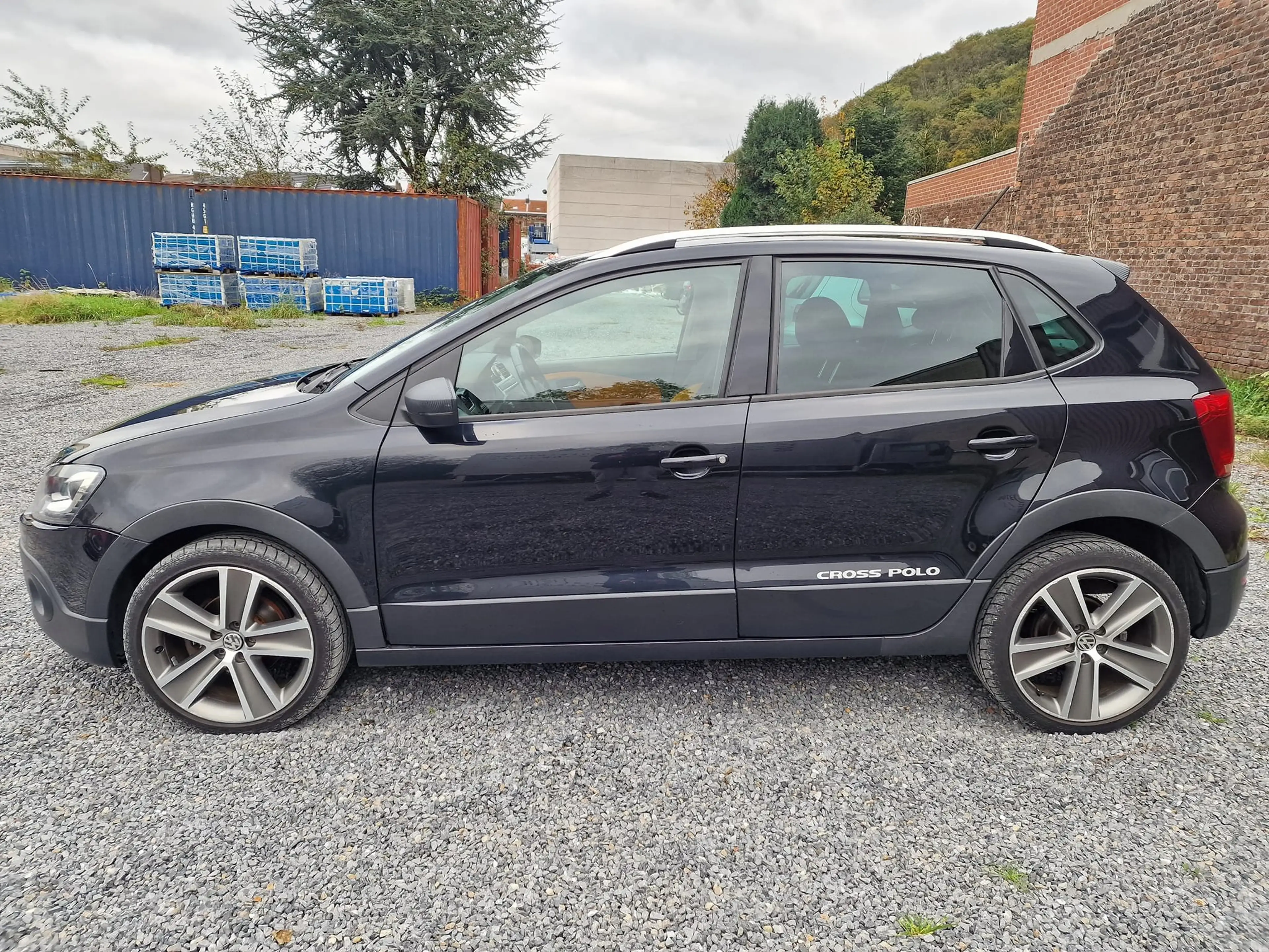 Volkswagen Polo Cross Crosspolo 1.6 CR TDi DSG // Automatique — photo 8
