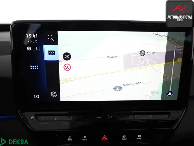 Volkswagen ID.3 view 15
