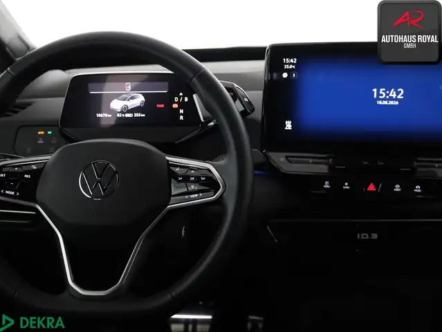 Volkswagen ID.3 view 14
