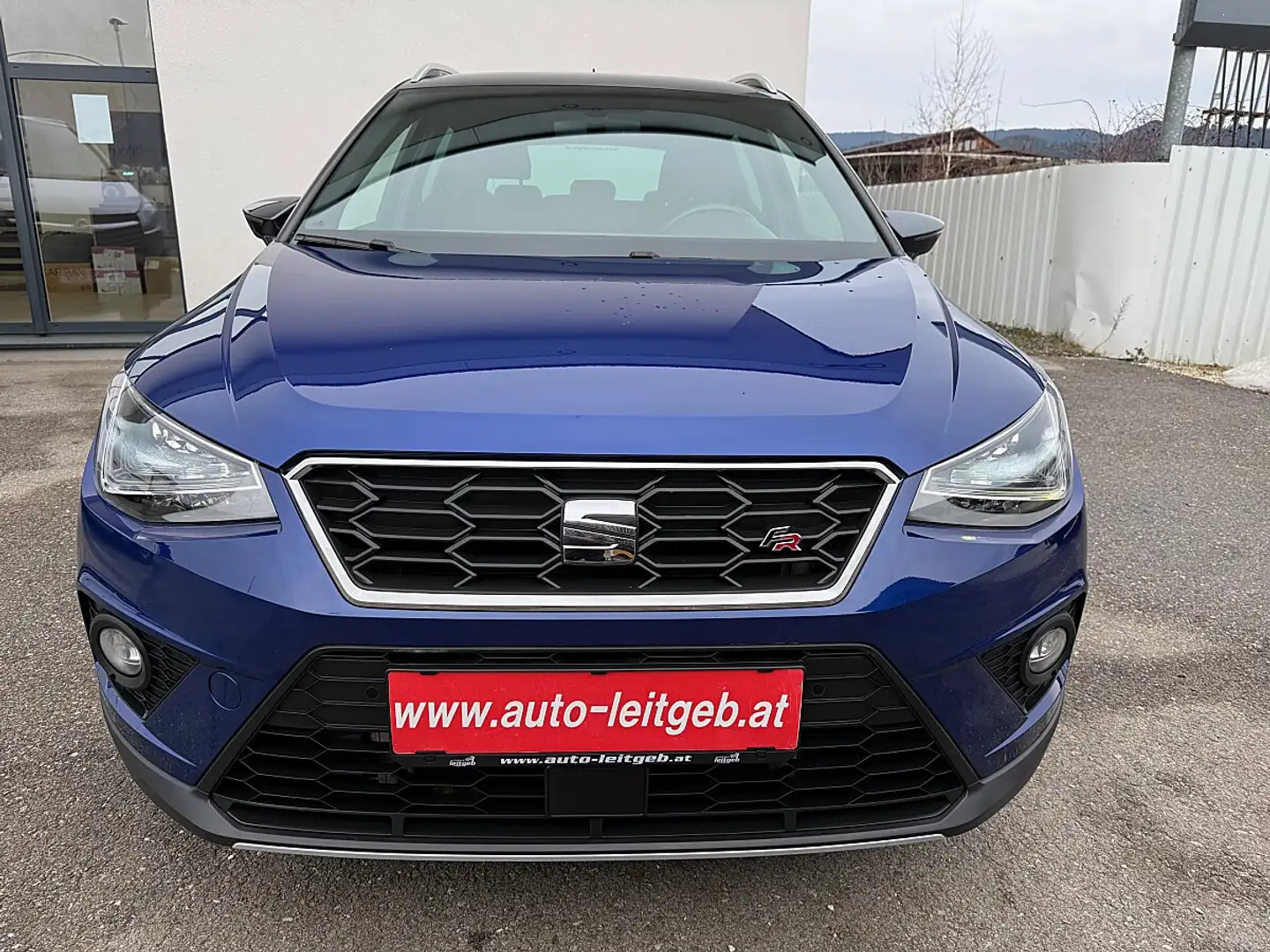 SEAT Arona 1,0 Eco TSI FR DSG Blau - 2