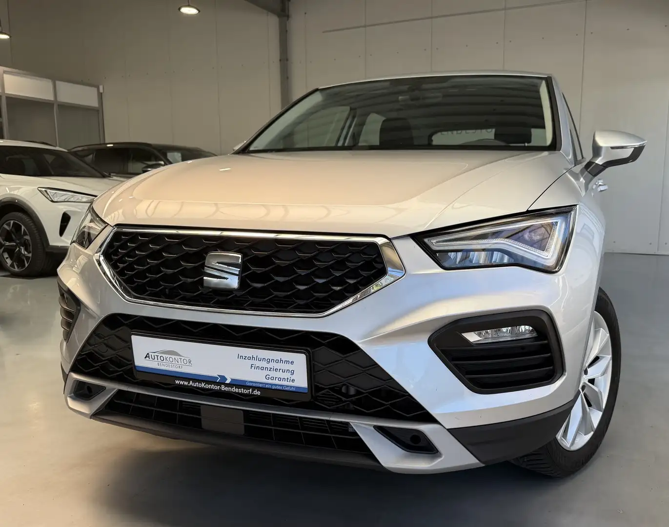 SEAT Ateca Style *LED *AHK *Navi *PDC *Virtual Silber - 2