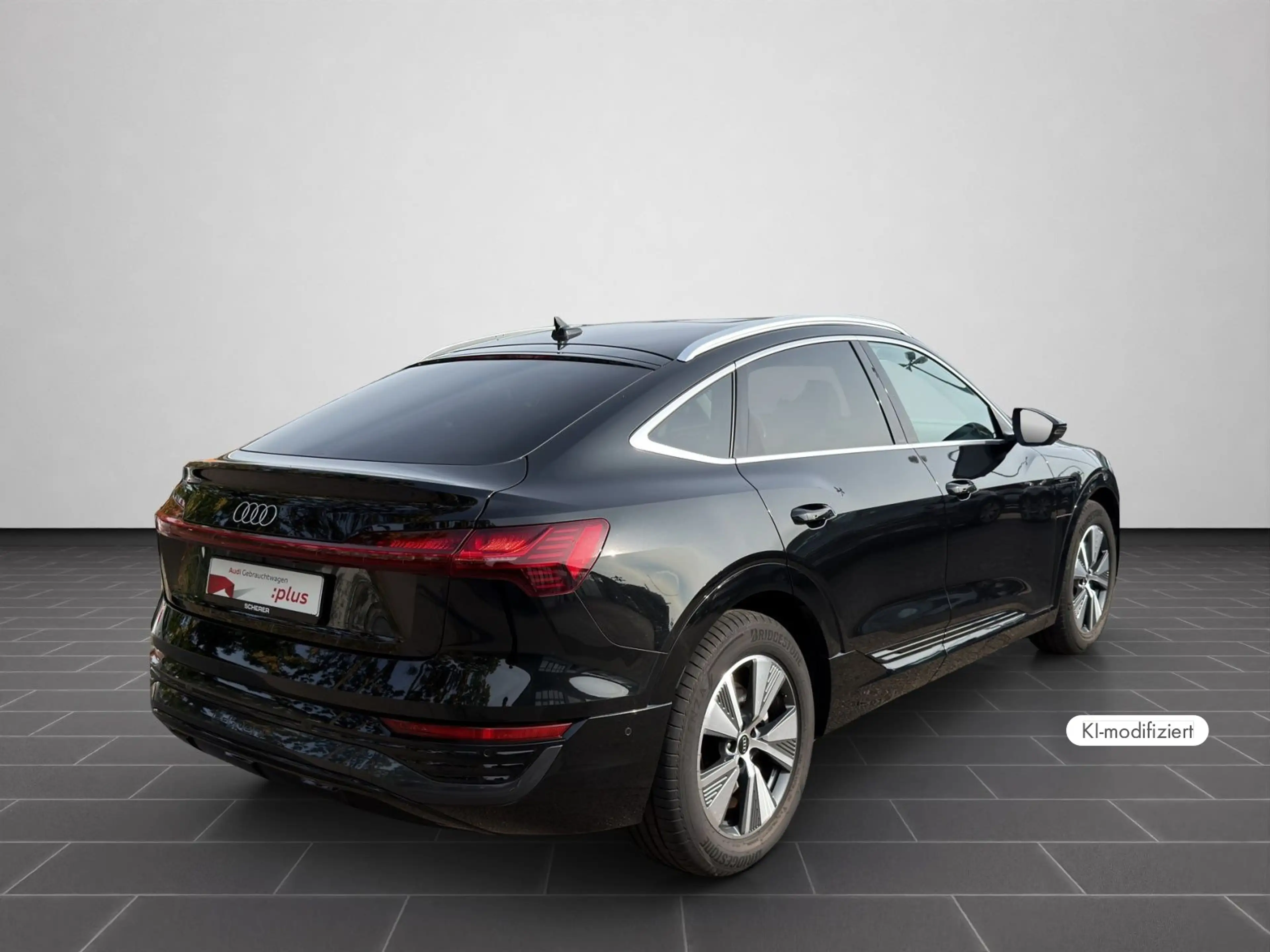 Audi Q8 e-tron 50 quattro advanced MATRIX P — photo 2