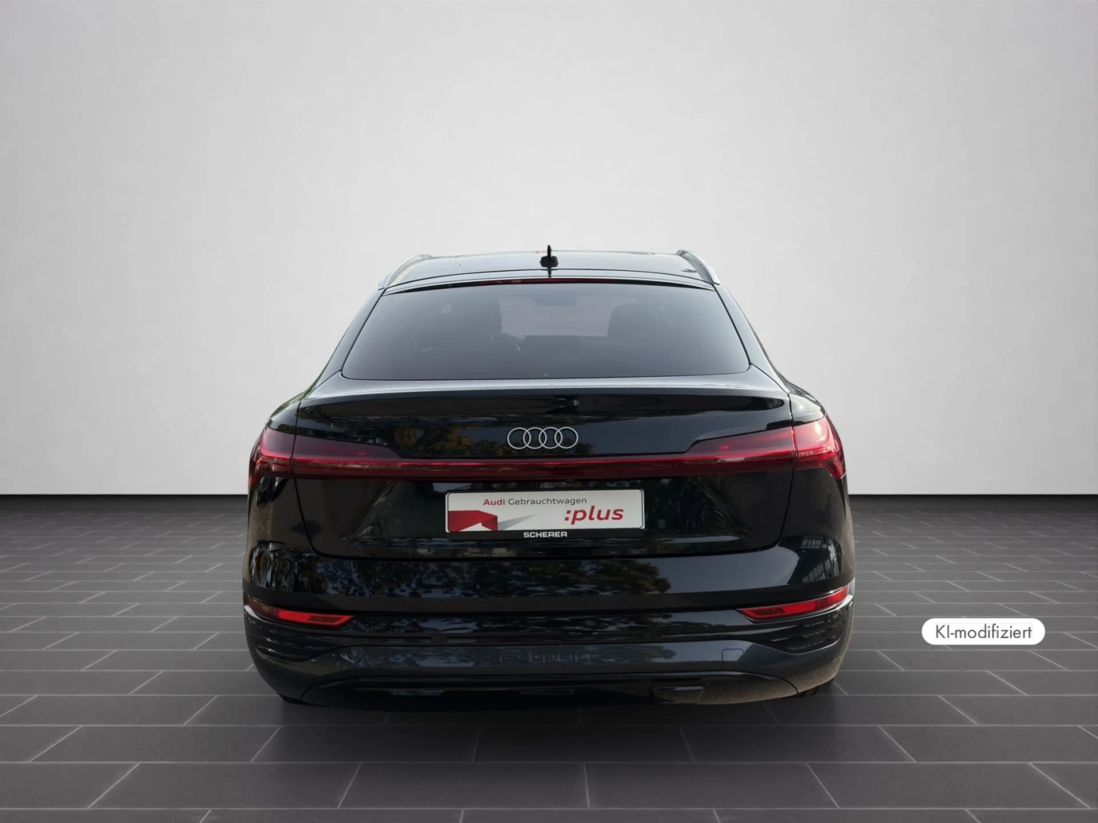Audi Q8 e-tron 50 quattro advanced MATRIX P — photo 6