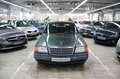 Mercedes-Benz C 200 D *Automatik*H-Zulassung* Зелений - thumbnail 3