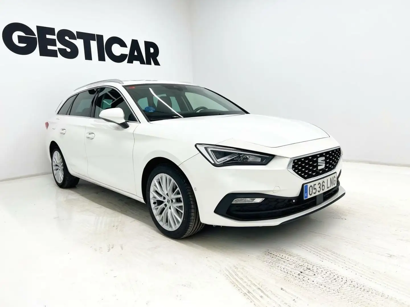 SEAT Leon 1.4 e-Hybrid DSG-6 S&S Xcellence 204 CV Blanco - 2