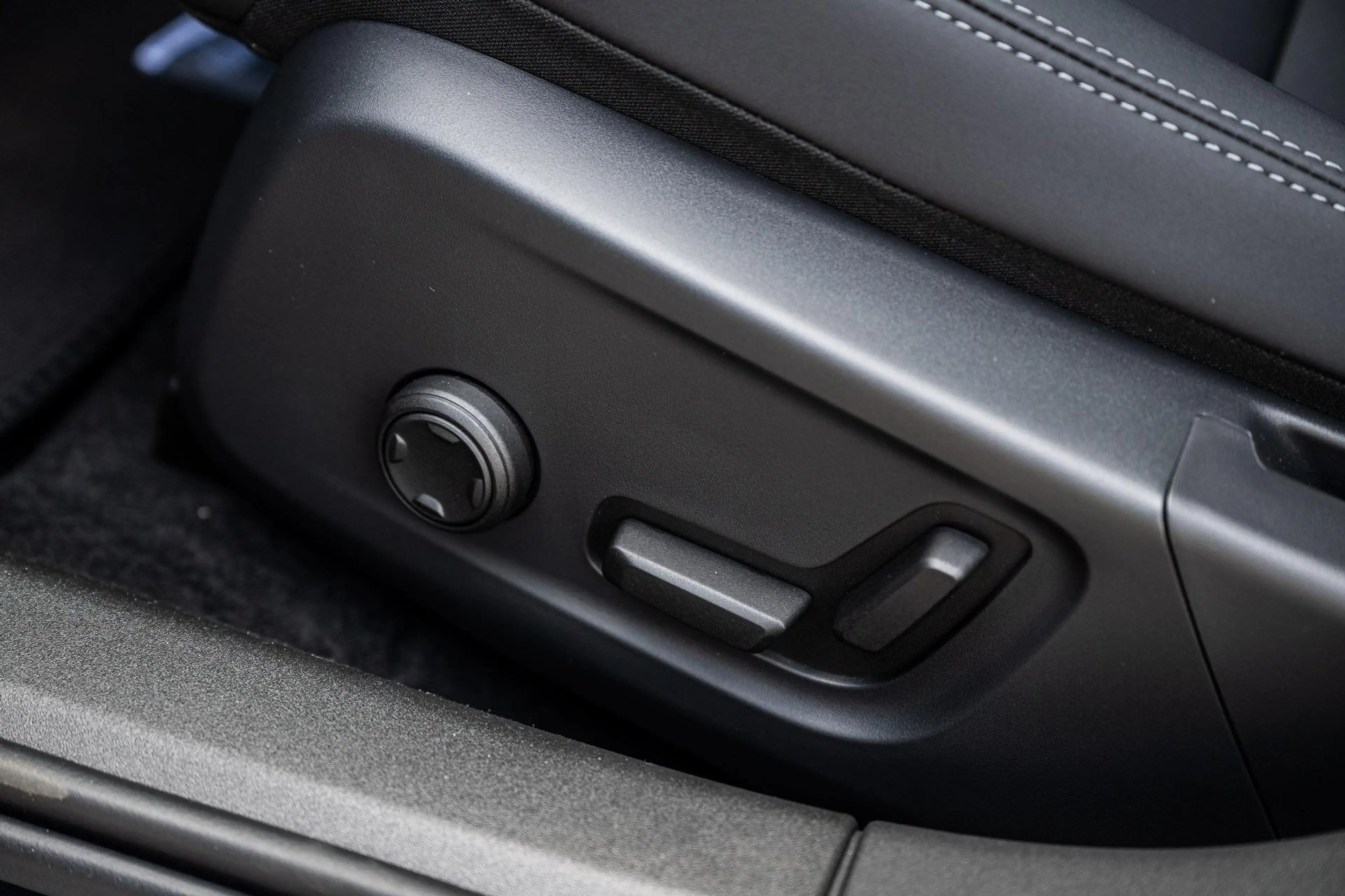 Polestar 2 Long Range Single Motor Prime 82 kWh | Pixel LED | — photo 7