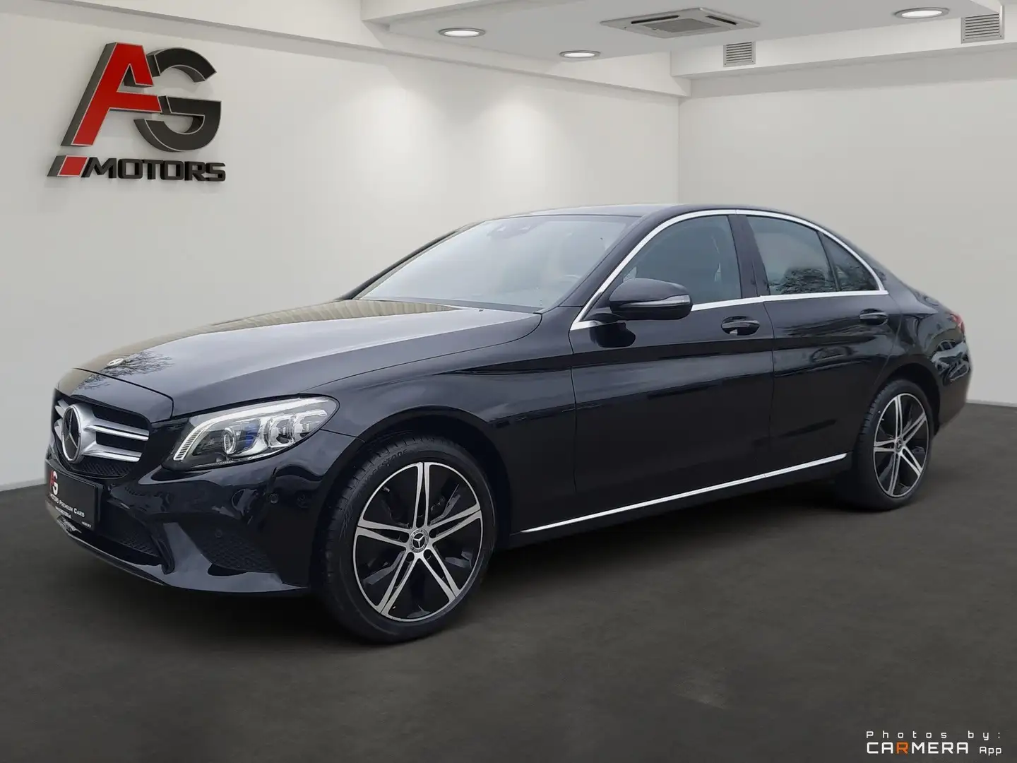 Mercedes-Benz C 220 d 4MATIC Aut. Schwarz - 1