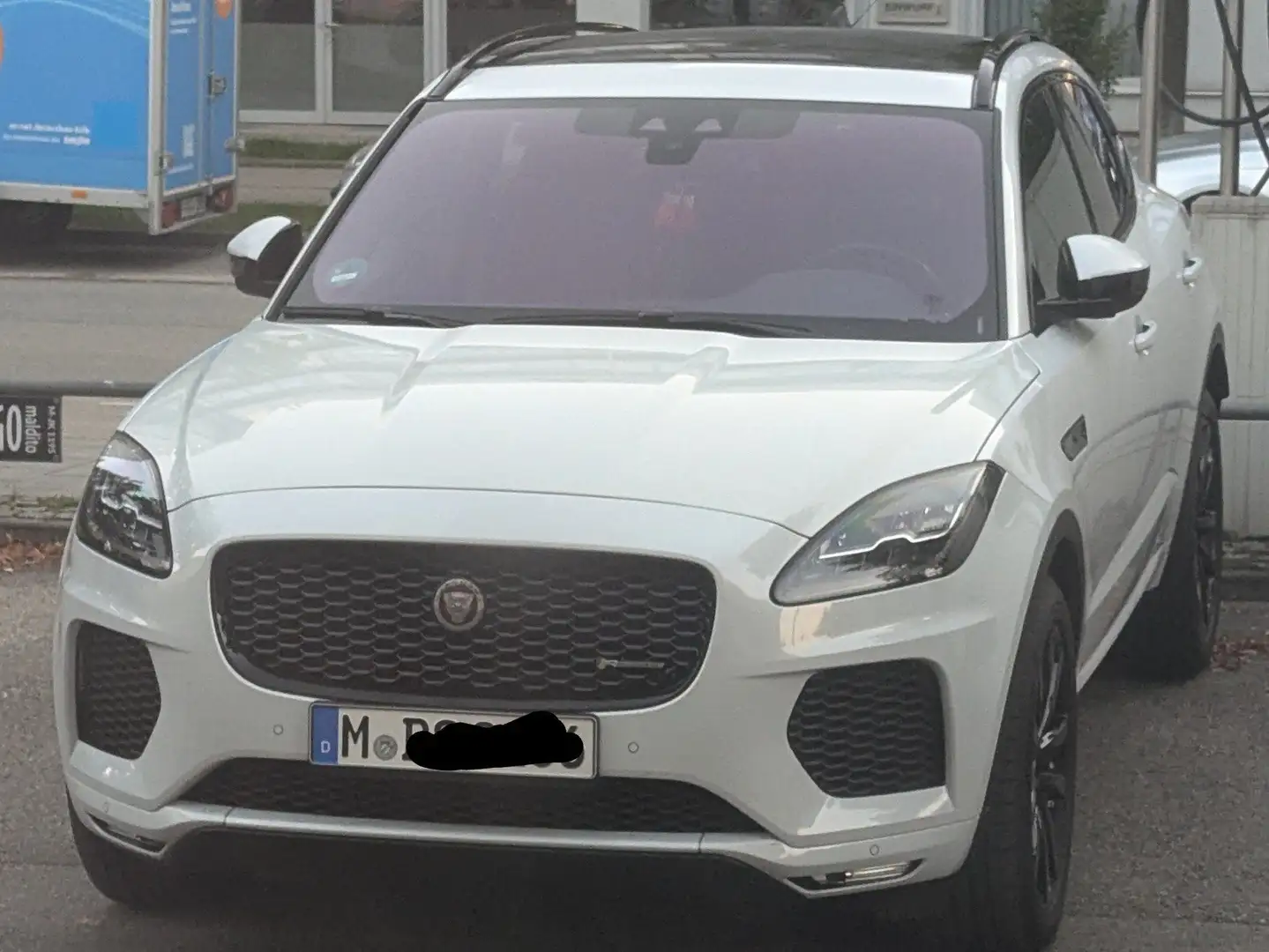 Jaguar E-Pace E-Pace P200 AWD Aut.Chequered Flag Alb - 2