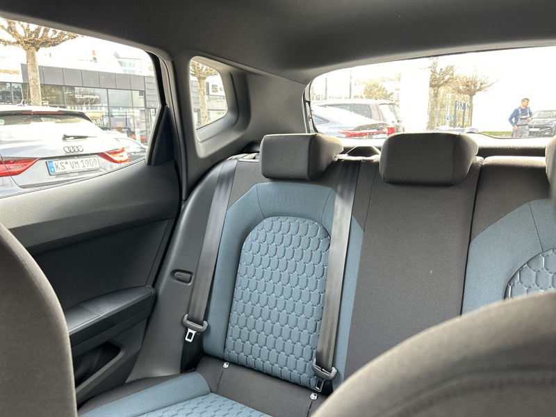 SEAT Arona Style 1.0 TSI 85 kW Navi PDC RFK Sitzheizu — photo 8