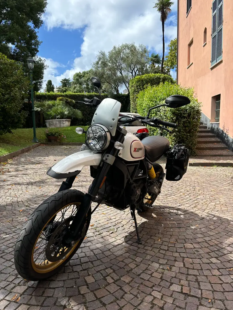 Ducati Scrambler Desert Sled - 1