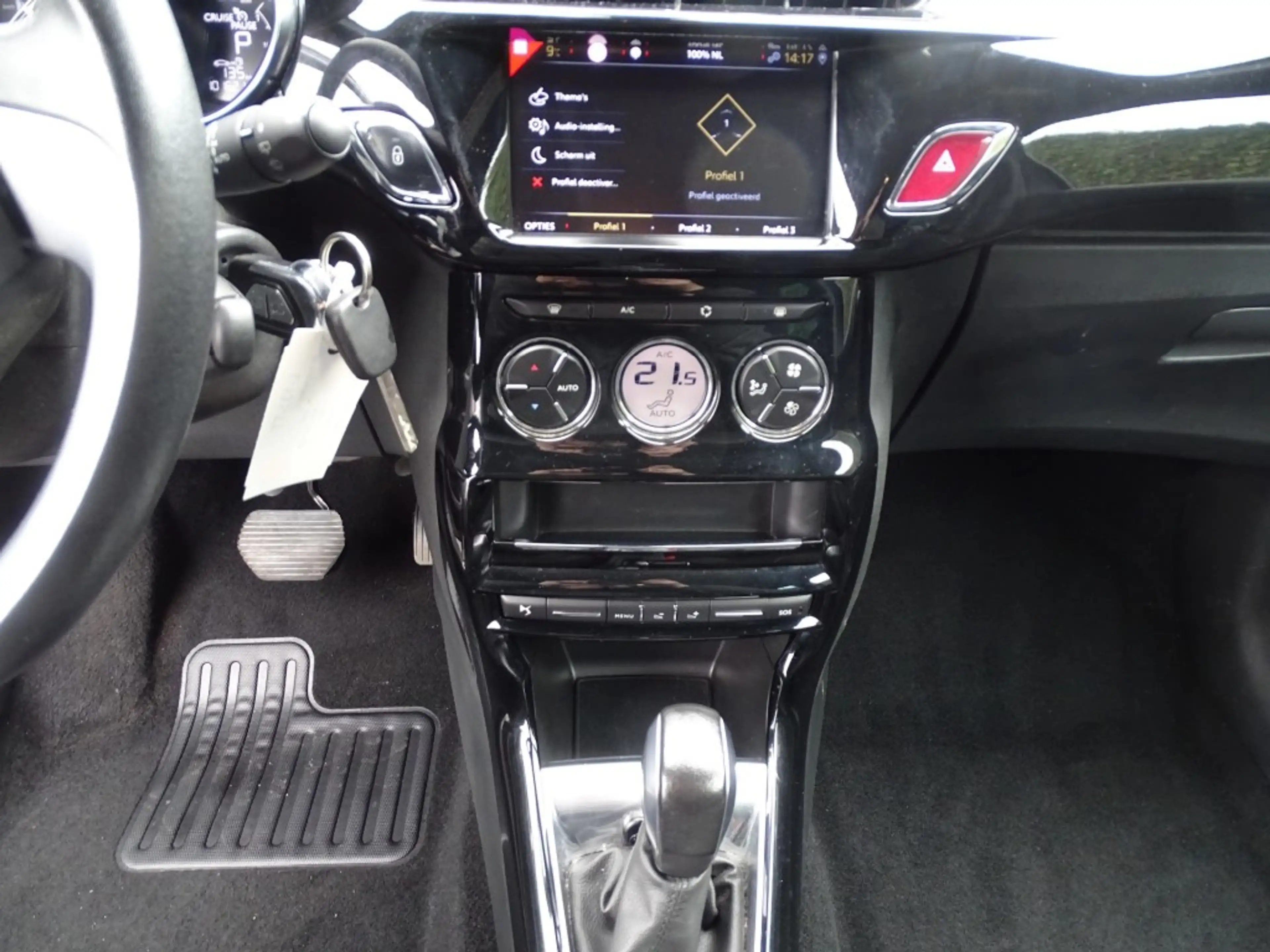 DS Automobiles DS 3 1.2 PT CON. CHIC-Clima-Navi-Led-Blth-Pdc-Came-Trkh — photo 6